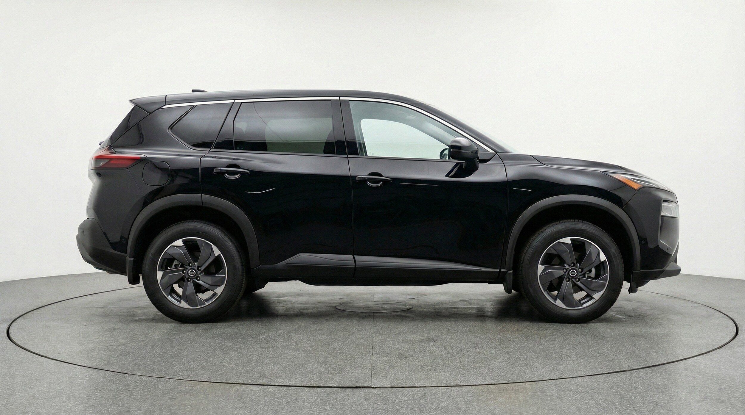 Thumbnail: 2025 Nissan Rogue - 11