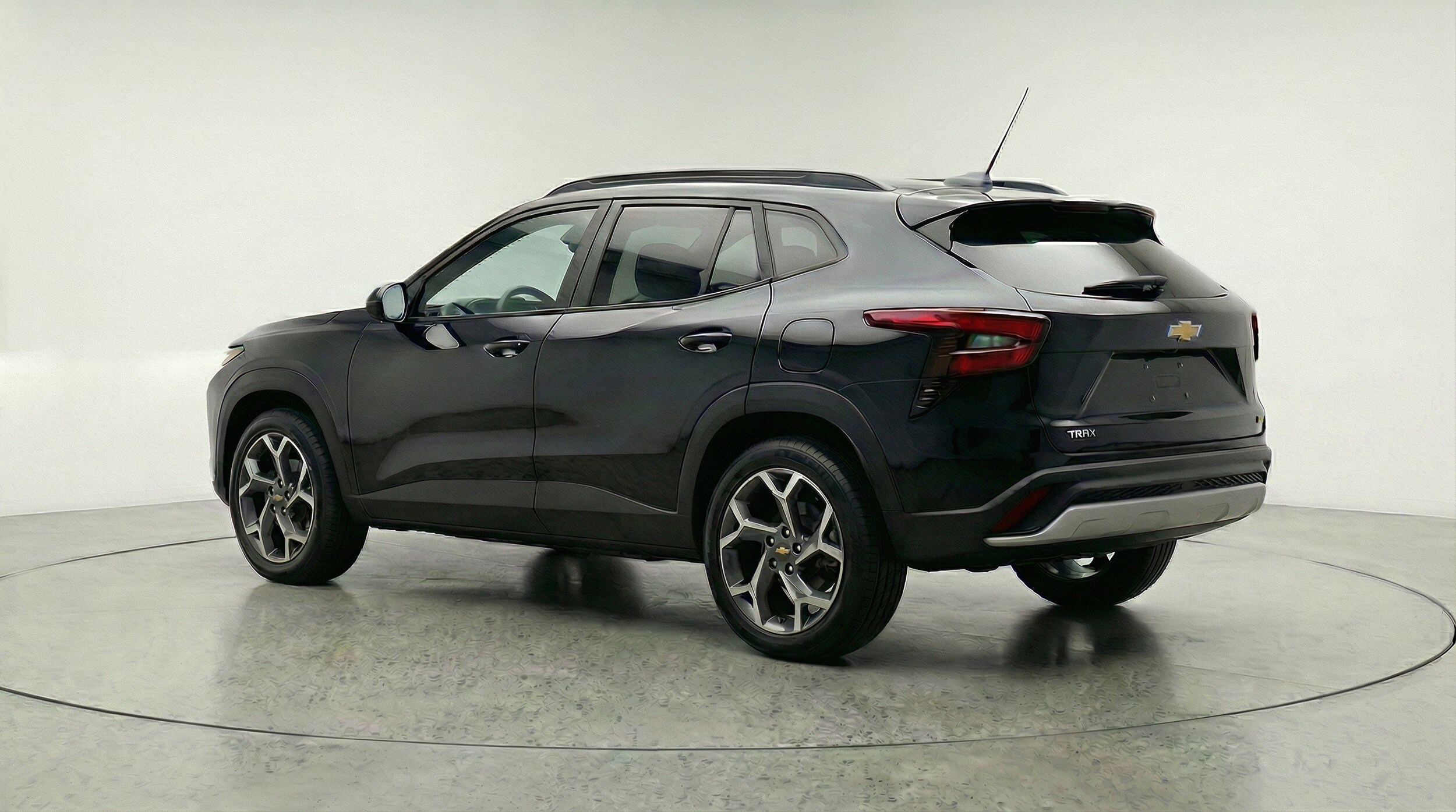 Thumbnail: 2025 Chevrolet Trax - 6