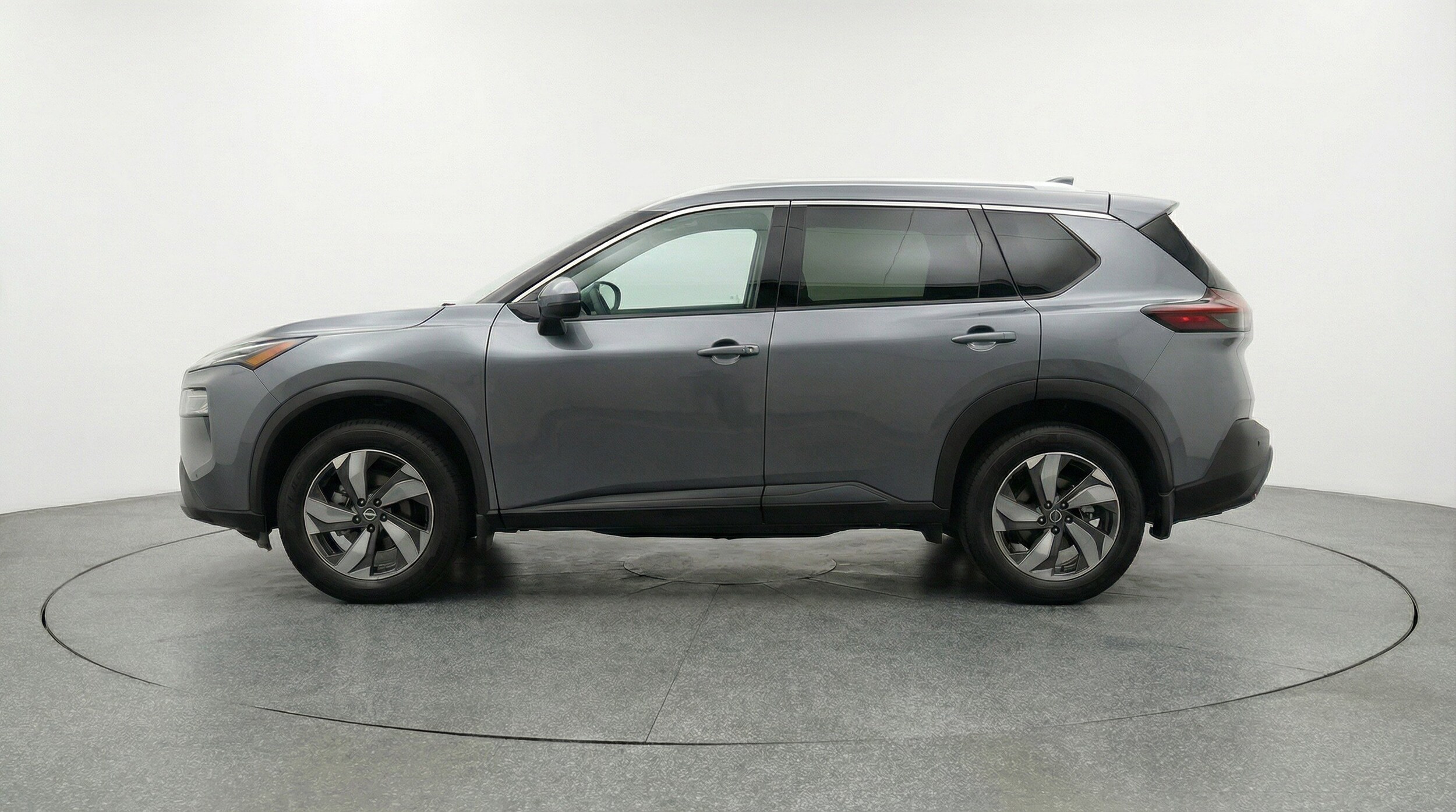Thumbnail: 2025 Nissan Rogue - 5