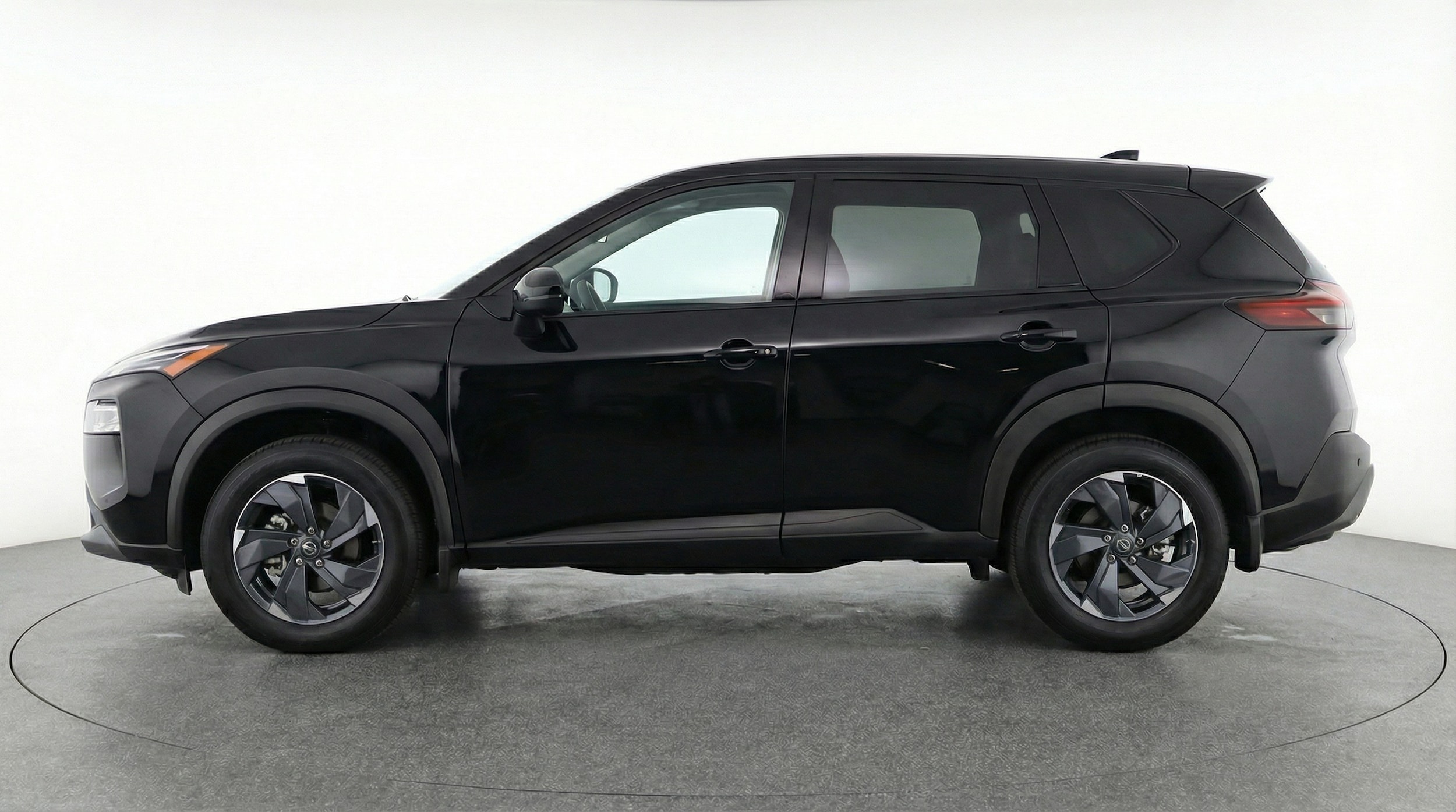 Thumbnail: 2025 Nissan Rogue - 4