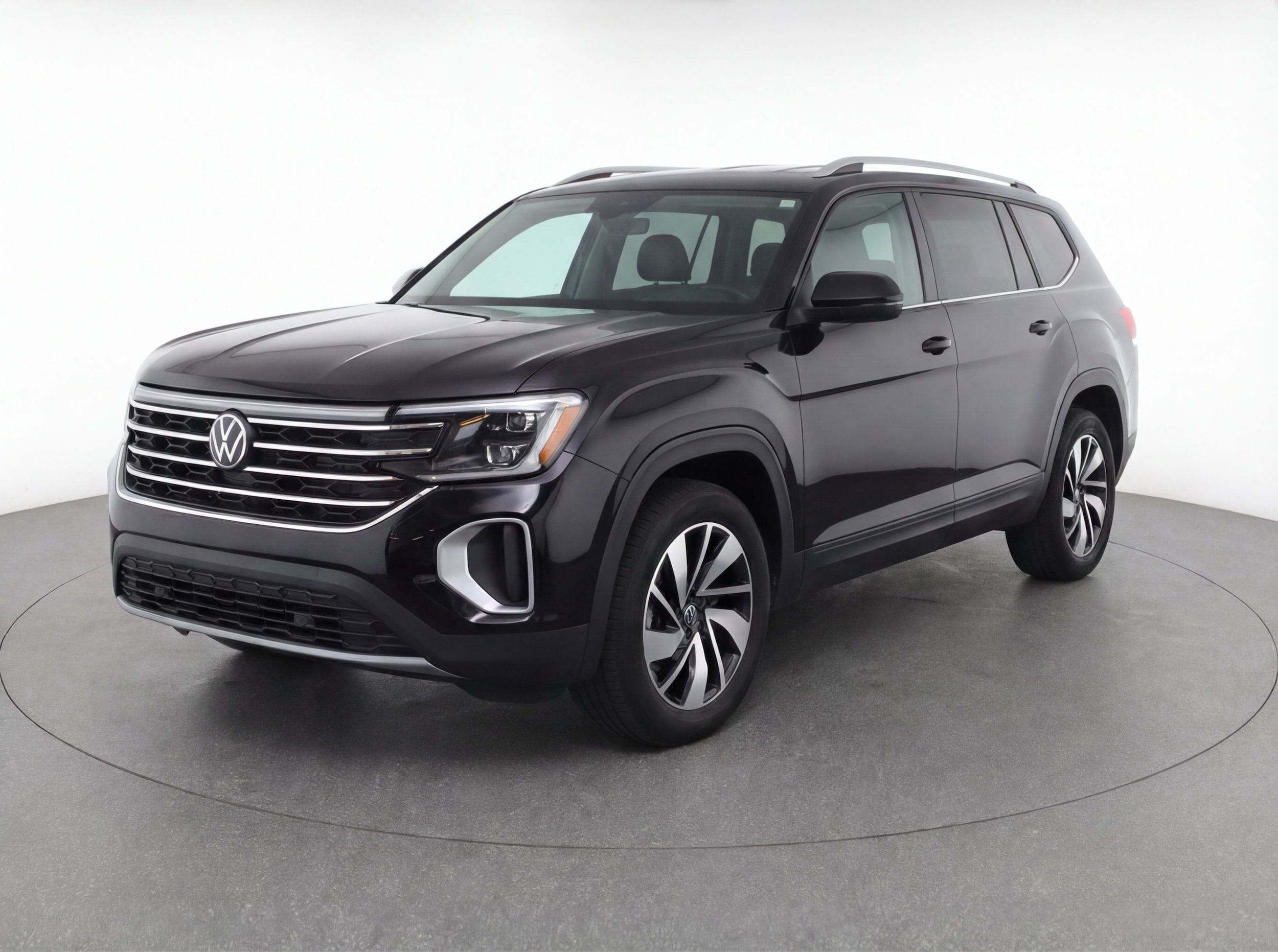 Thumbnail: 2025 Volkswagen Atlas - 3