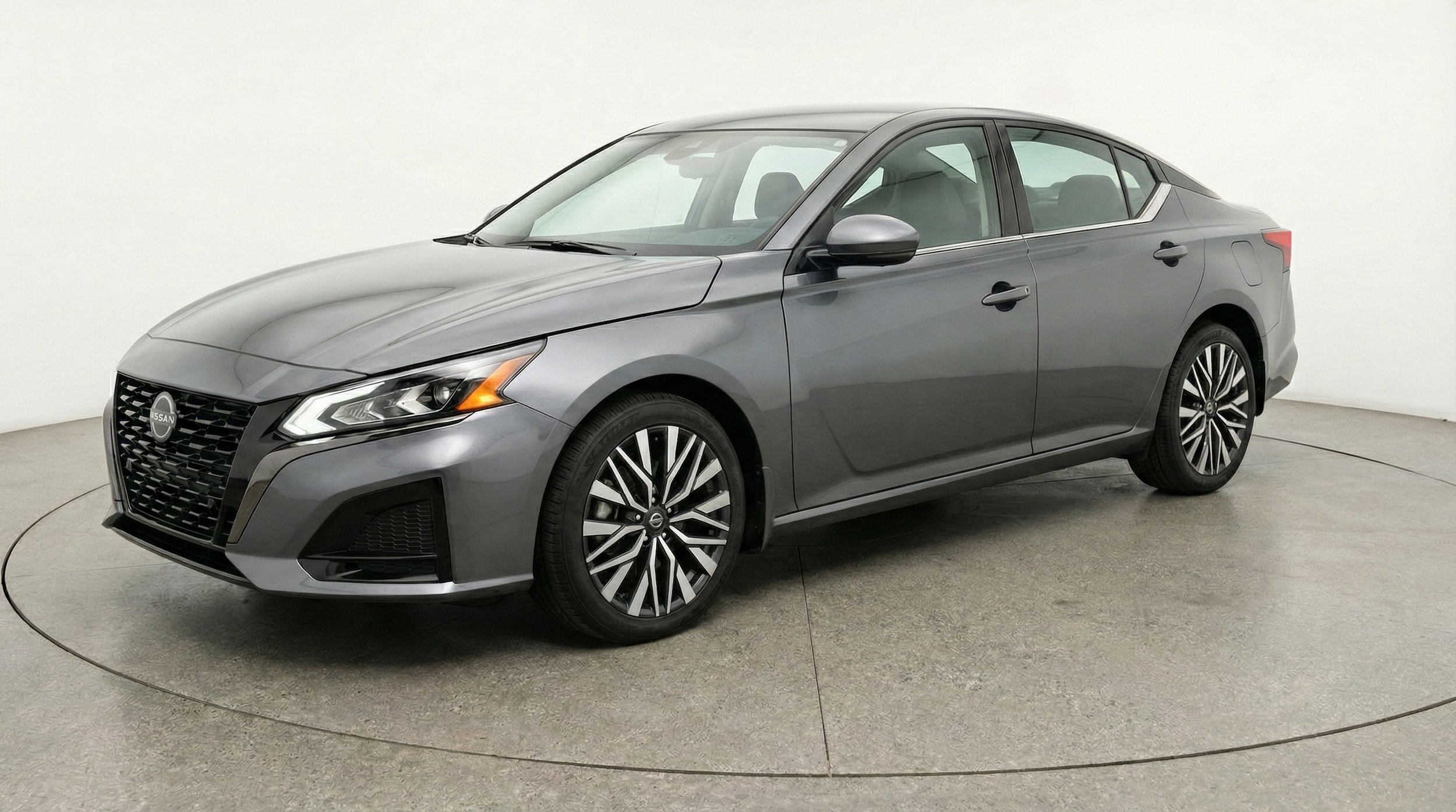 Thumbnail: 2025 Nissan Altima - 3