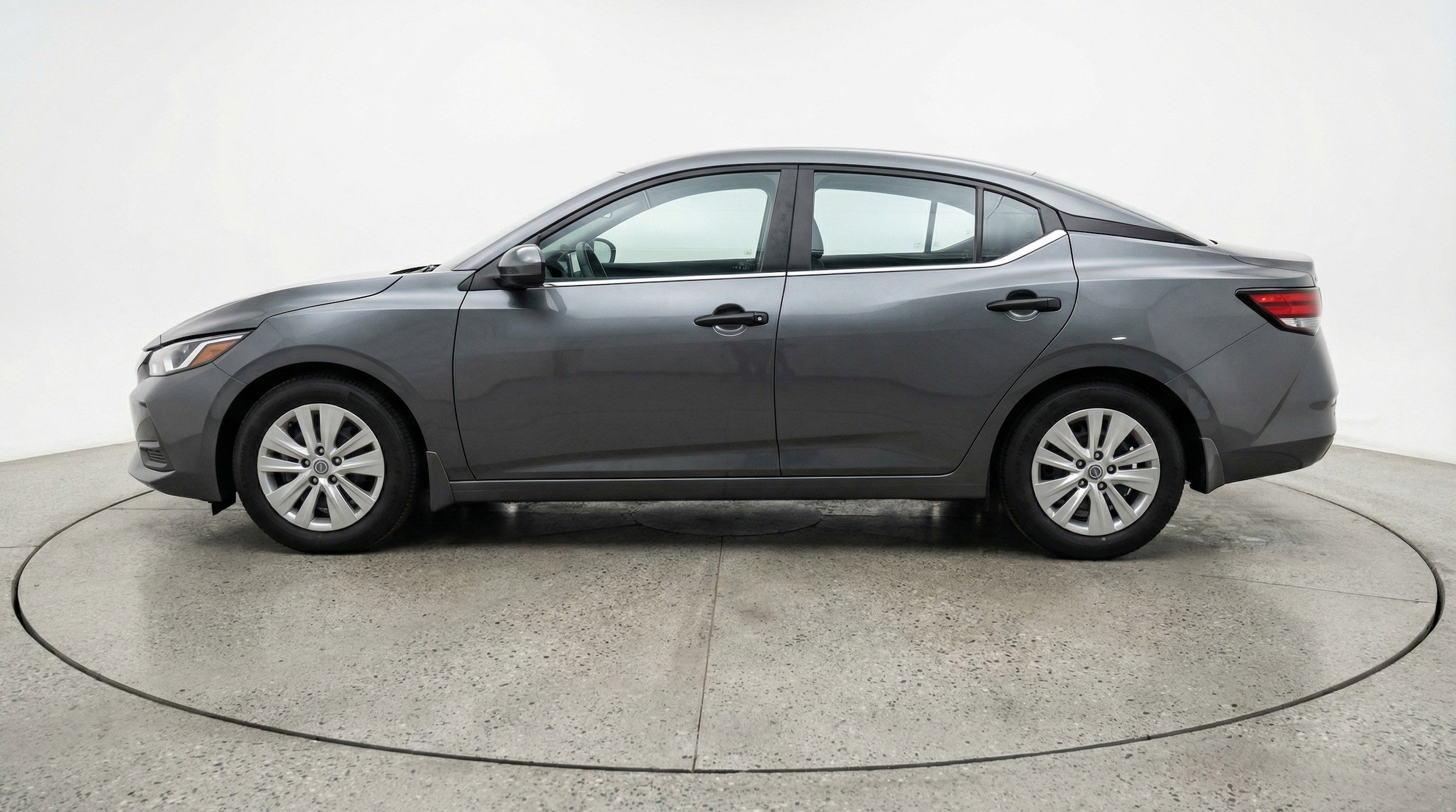 Thumbnail: 2025 Nissan Sentra - 5