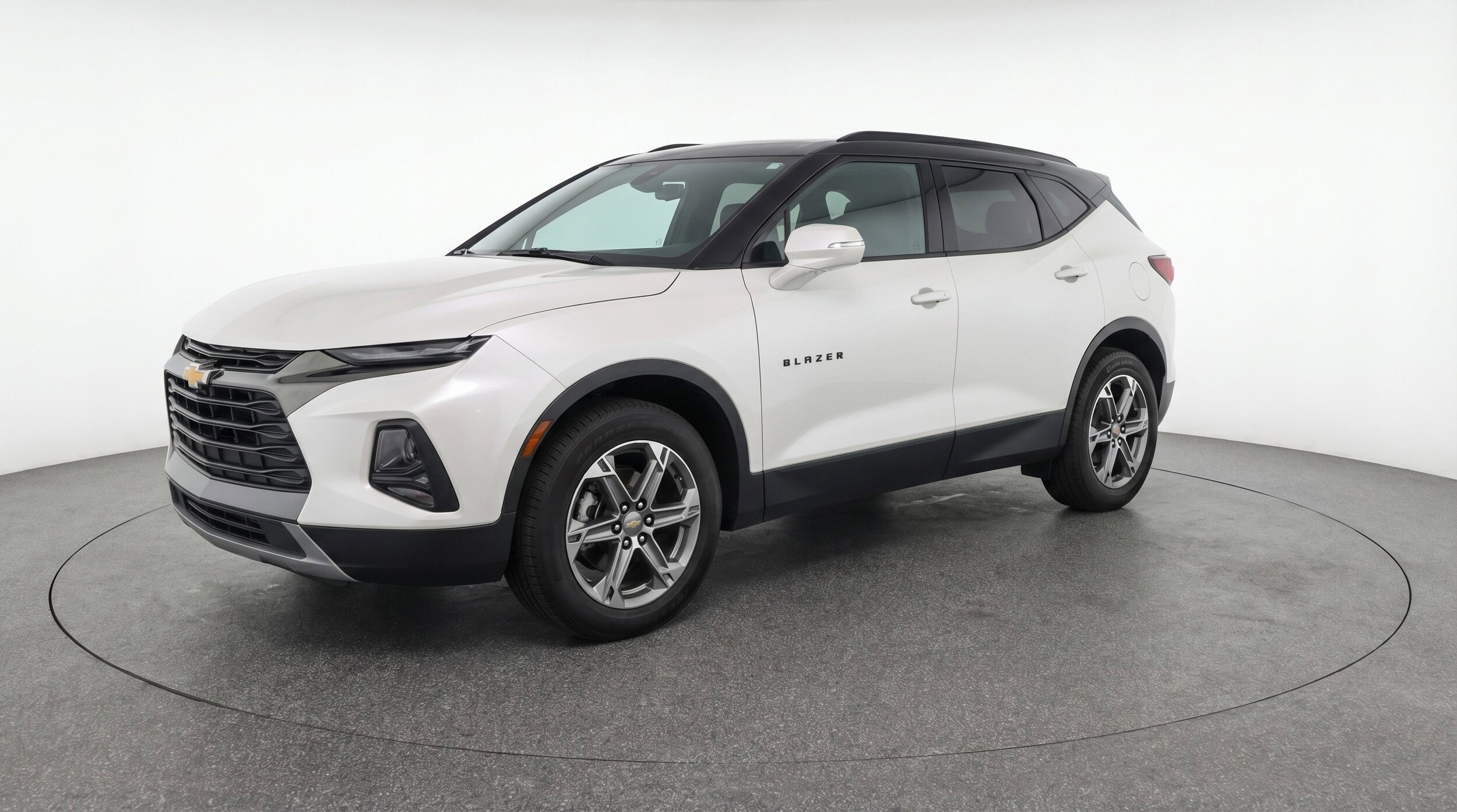 Thumbnail: 2025 Chevrolet Blazer - 3