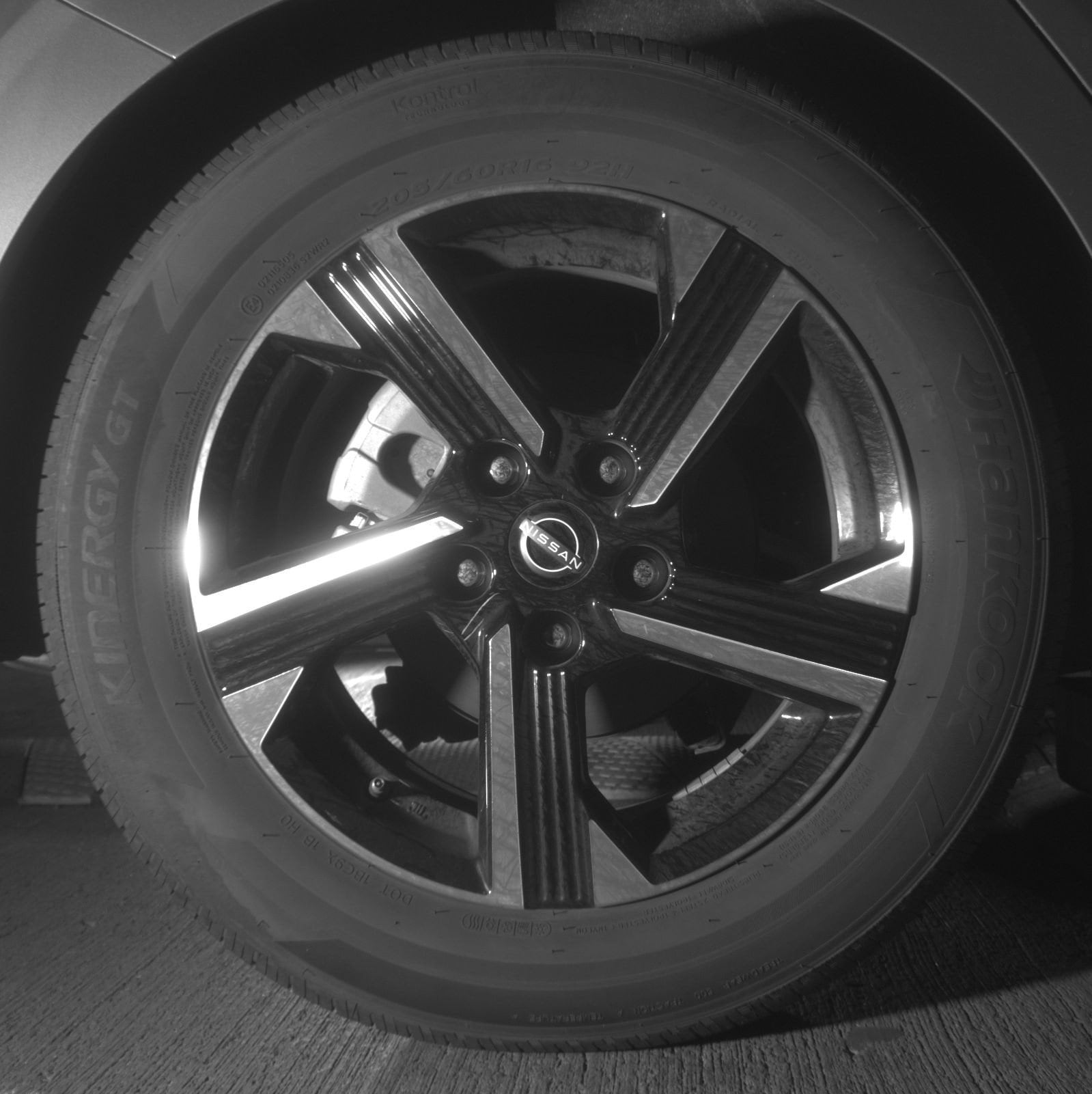 Thumbnail: 2025 Nissan Sentra - 15