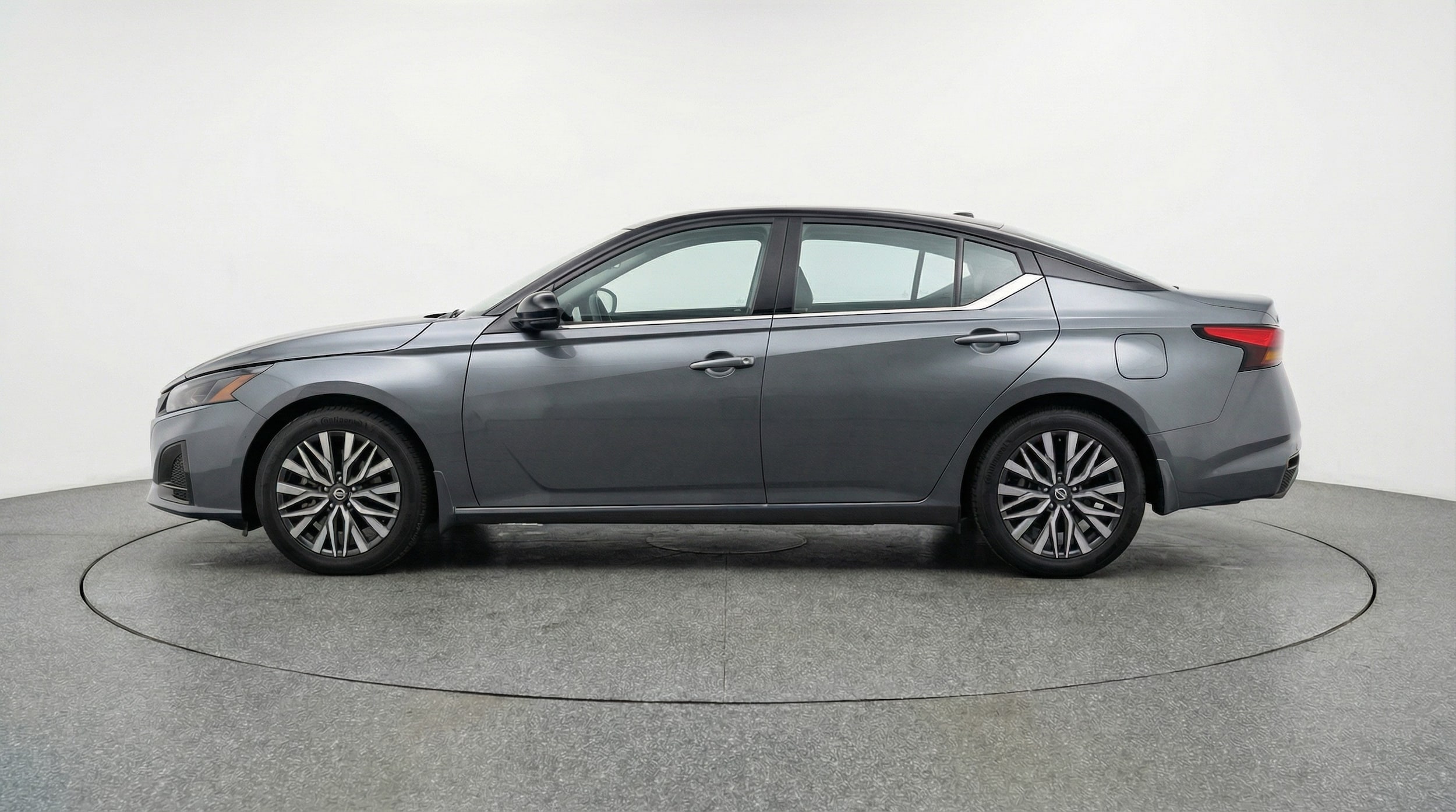 Thumbnail: 2025 Nissan Altima - 4