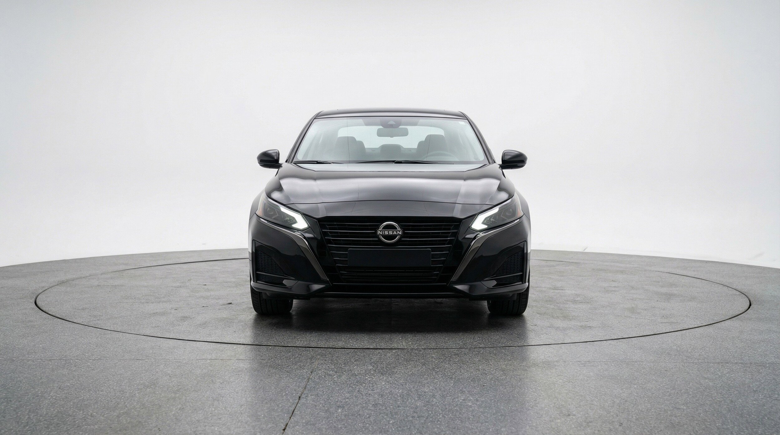 Thumbnail: 2025 Nissan Altima - 2