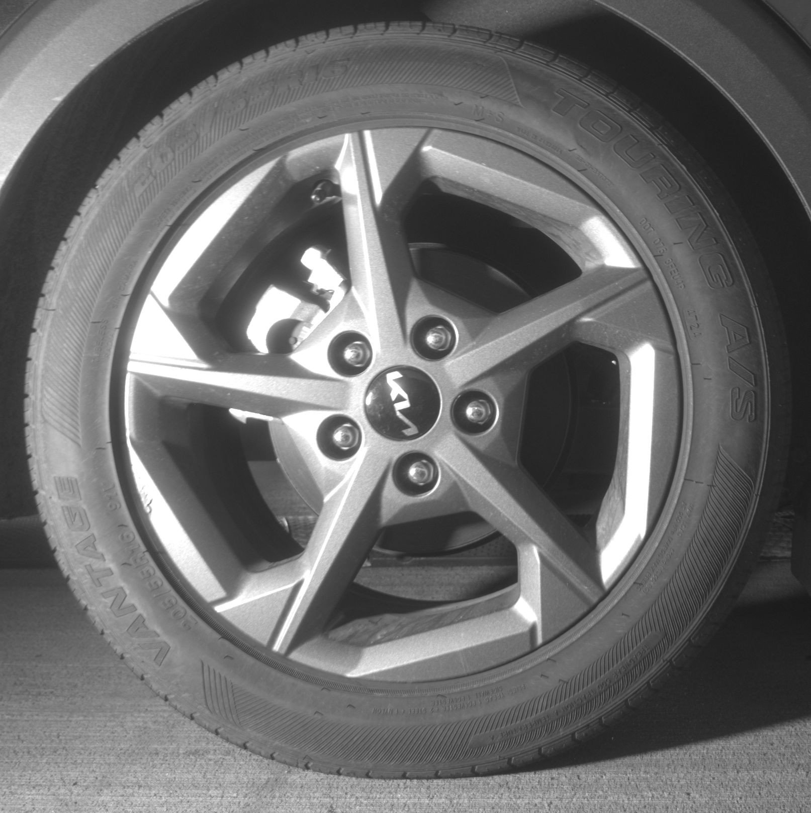 Thumbnail: 2025 Kia K4 - 15