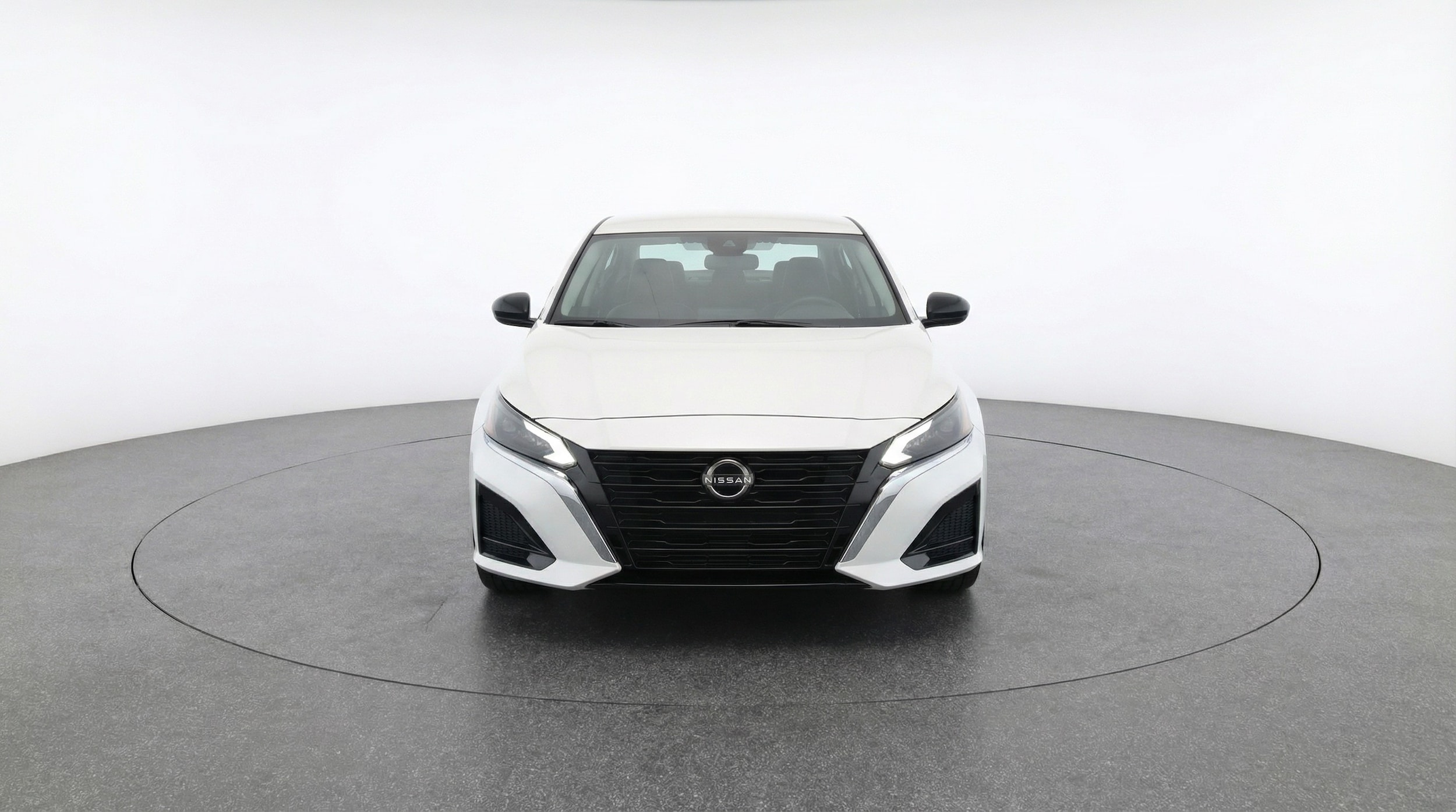 Thumbnail: 2025 Nissan Altima - 2