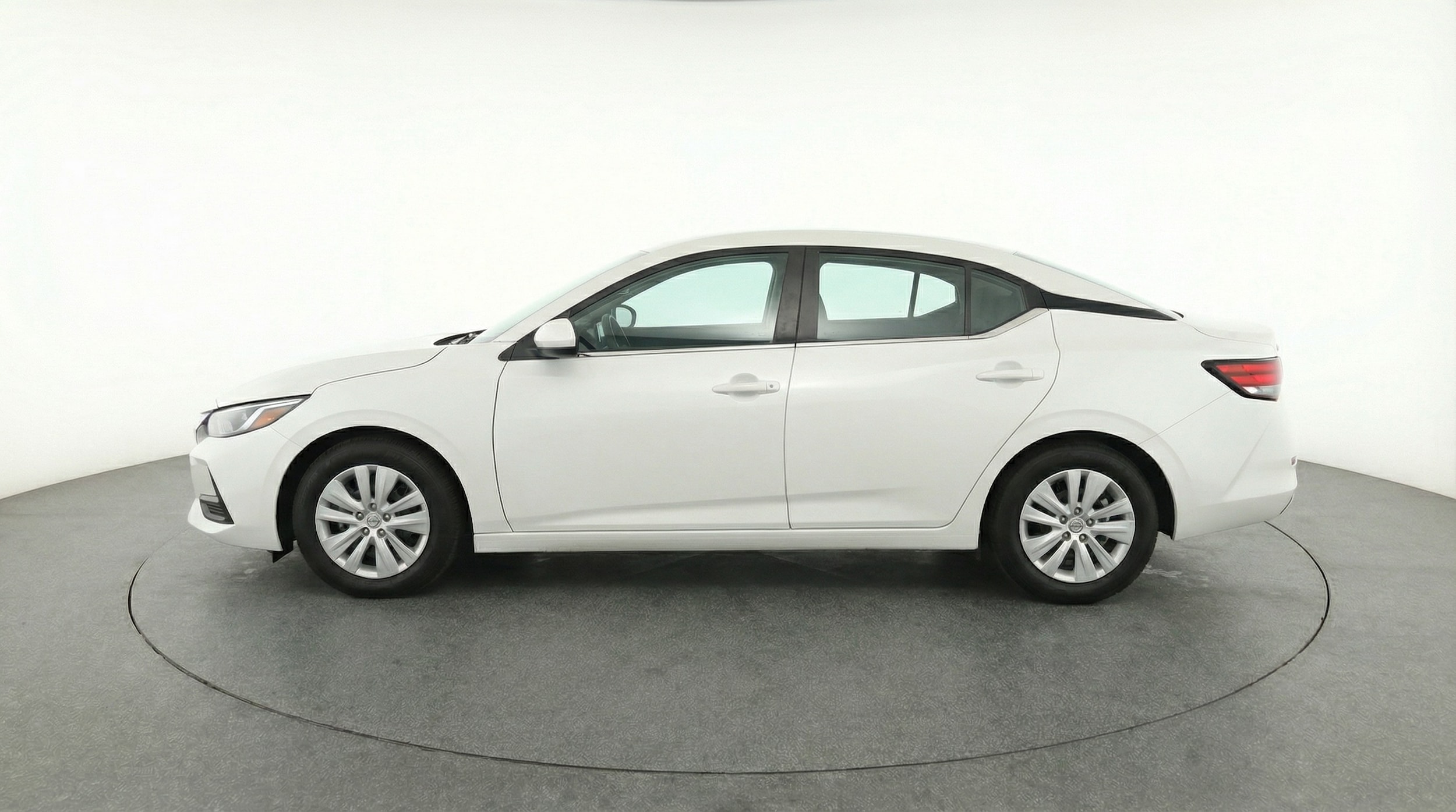 Thumbnail: 2025 Nissan Sentra - 4