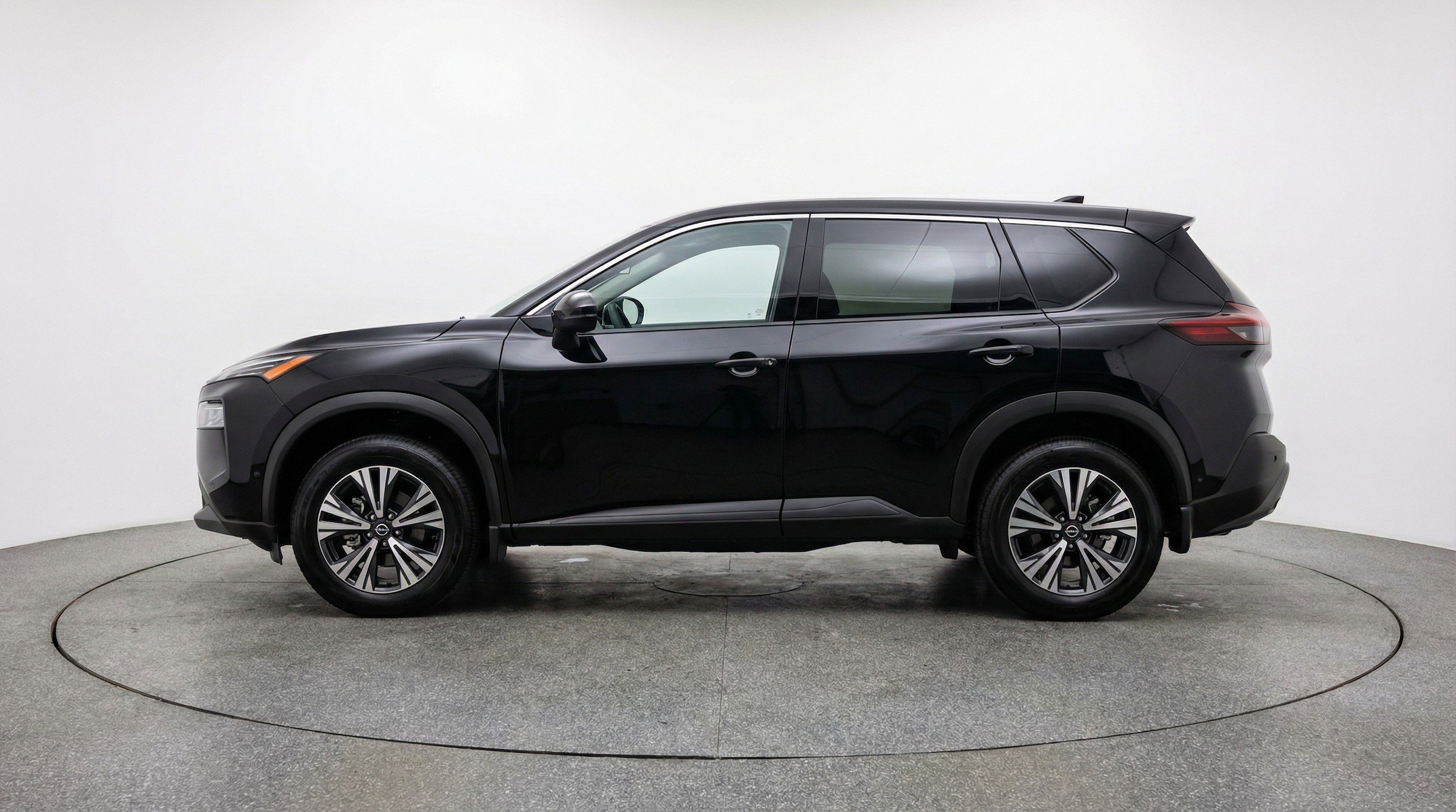 Thumbnail: 2025 Nissan Rogue - 5