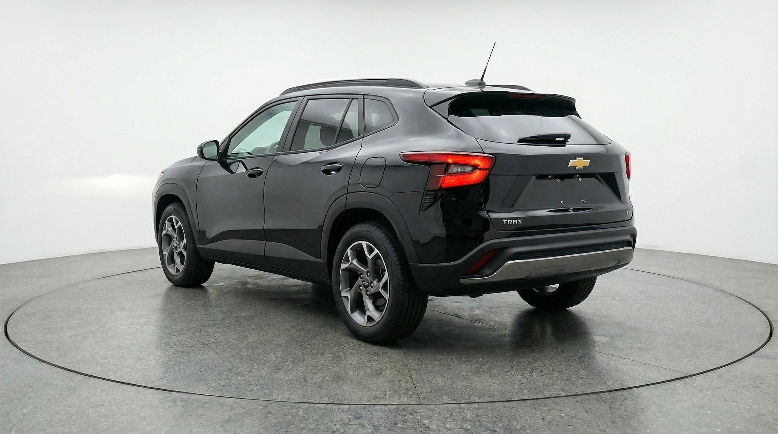 Thumbnail: 2025 Chevrolet Trax - 5