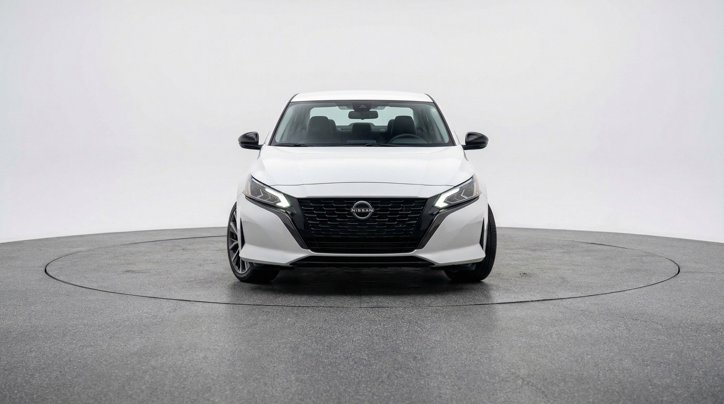 Thumbnail: 2025 Nissan Altima - 2