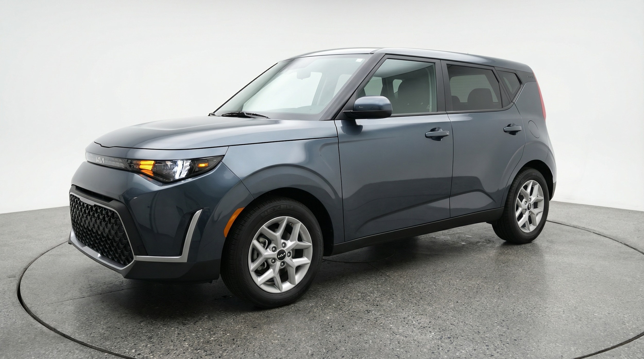 Thumbnail: 2025 Kia Soul - 3