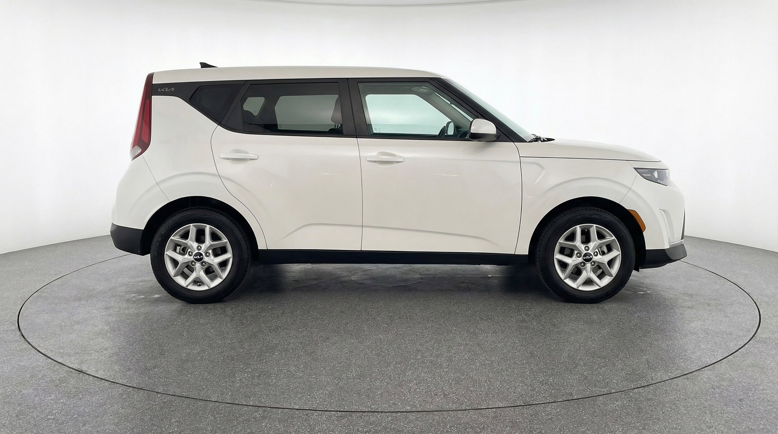 Thumbnail: 2025 Kia Soul - 11