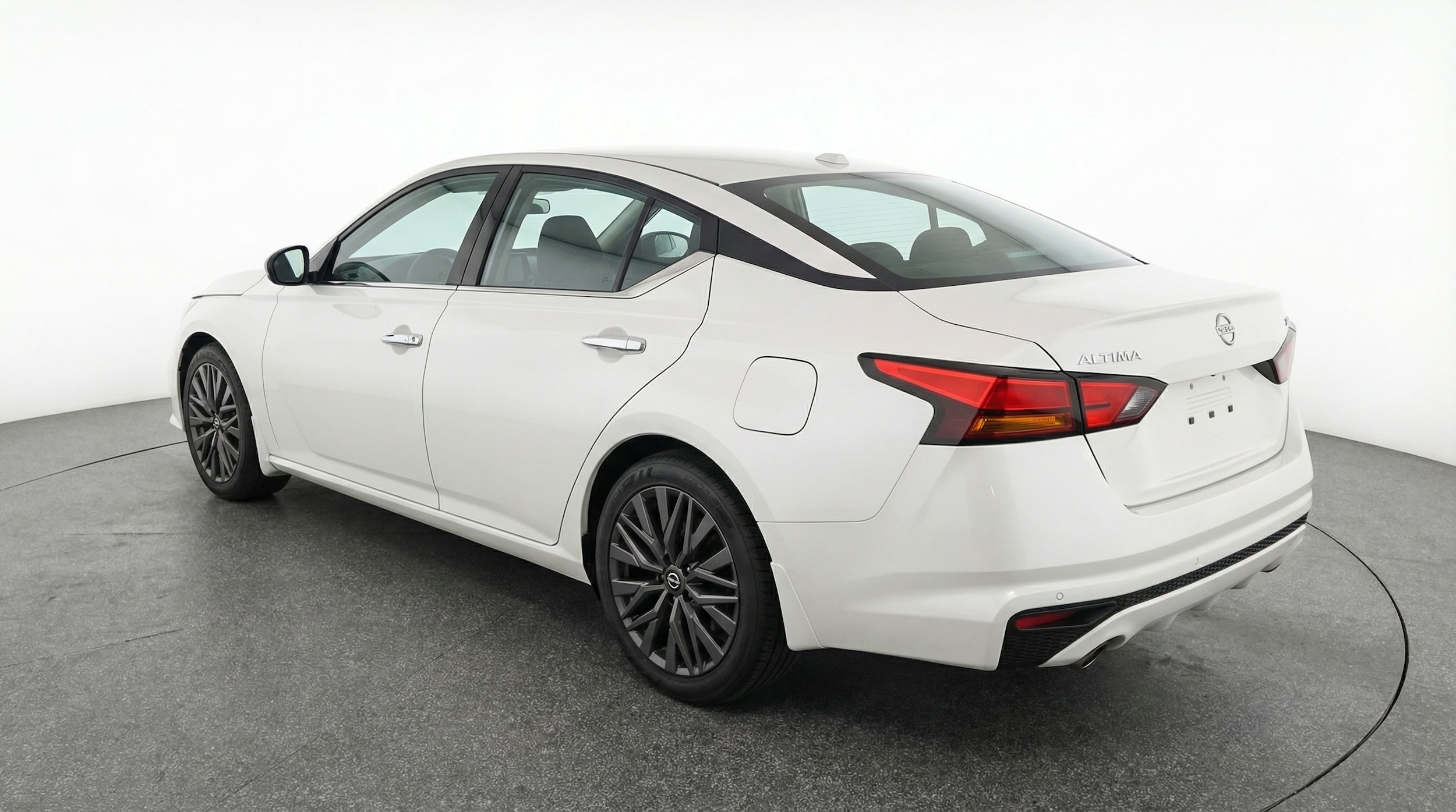 Thumbnail: 2025 Nissan Altima - 5