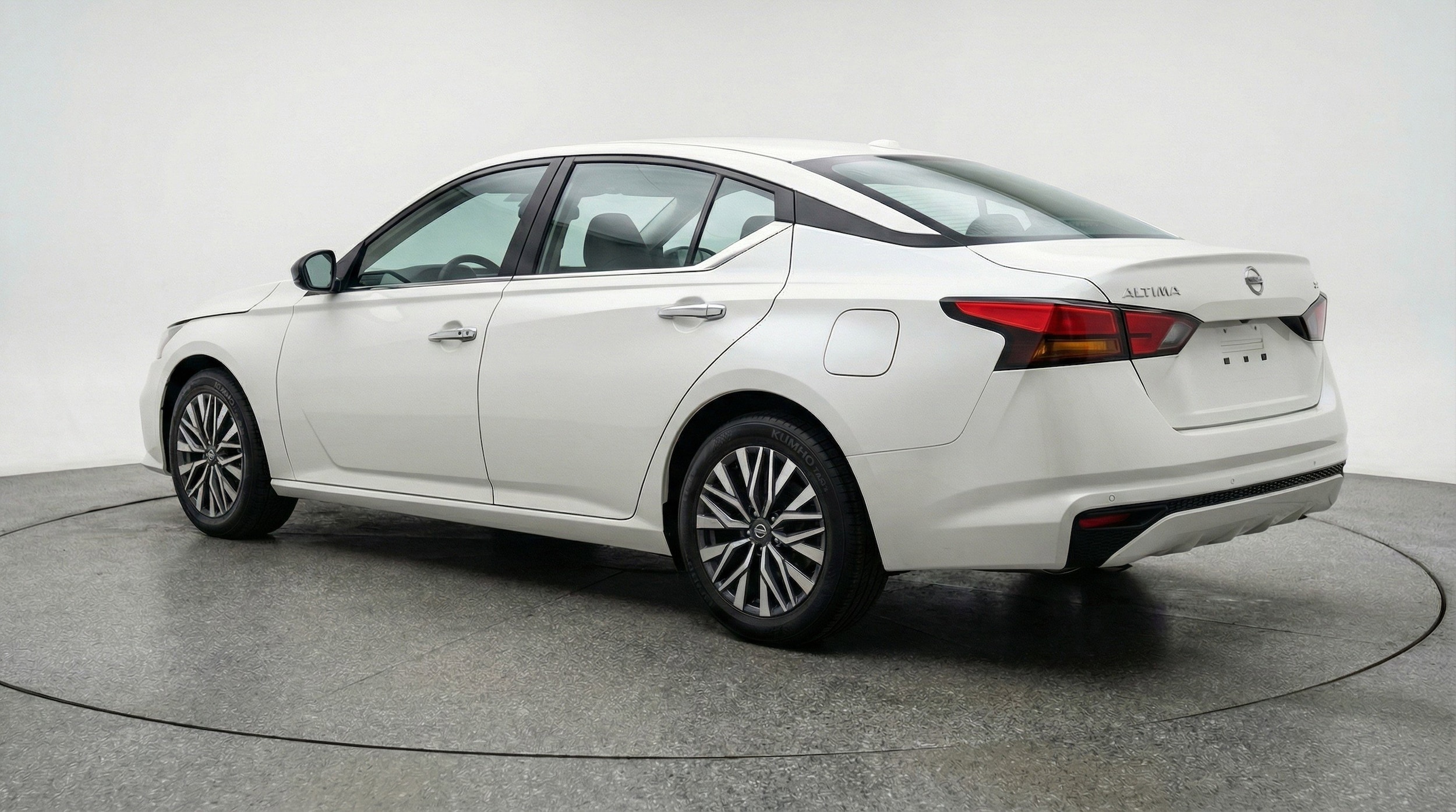 Thumbnail: 2025 Nissan Altima - 6