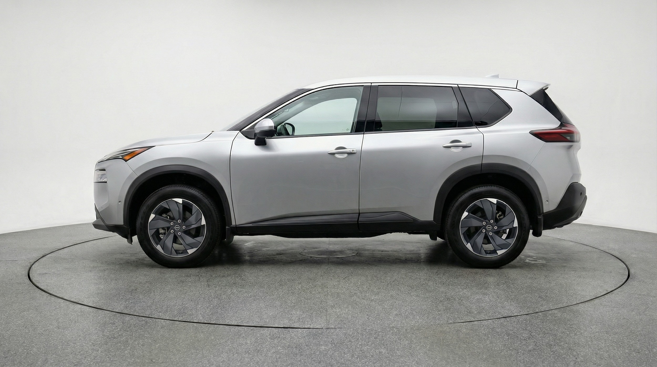 Thumbnail: 2025 Nissan Rogue - 4