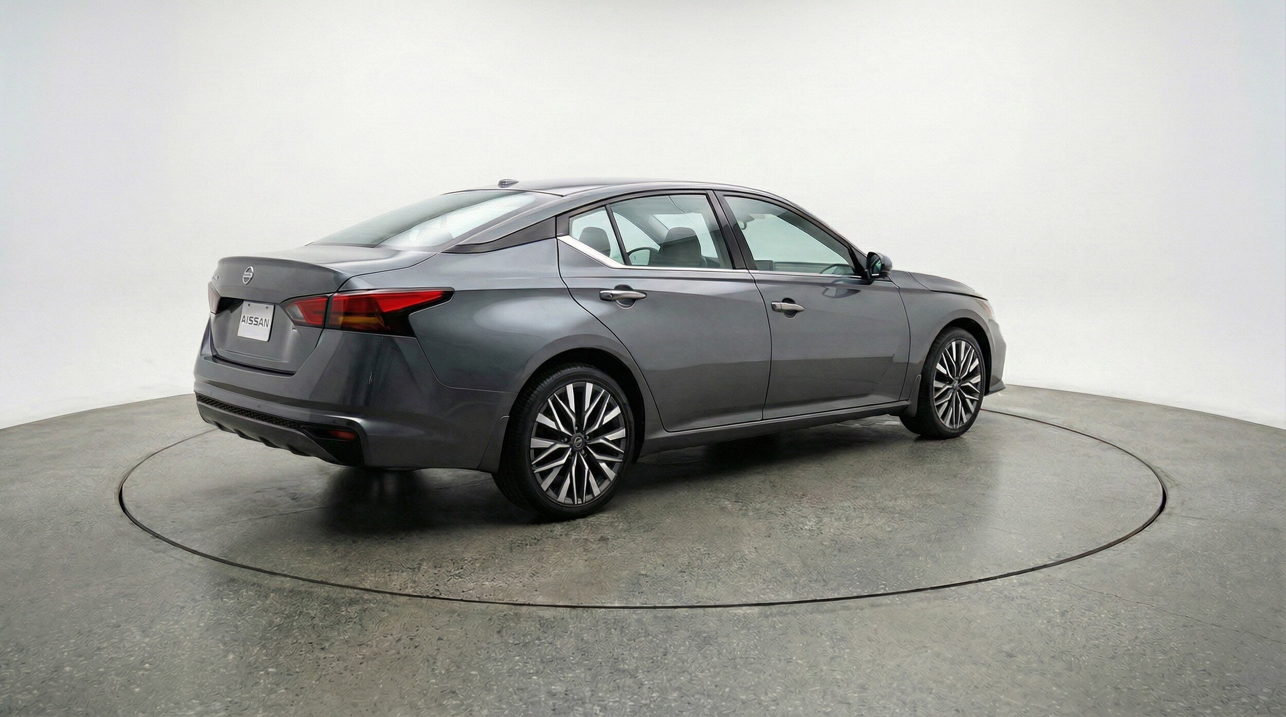 Thumbnail: 2025 Nissan Altima - 9