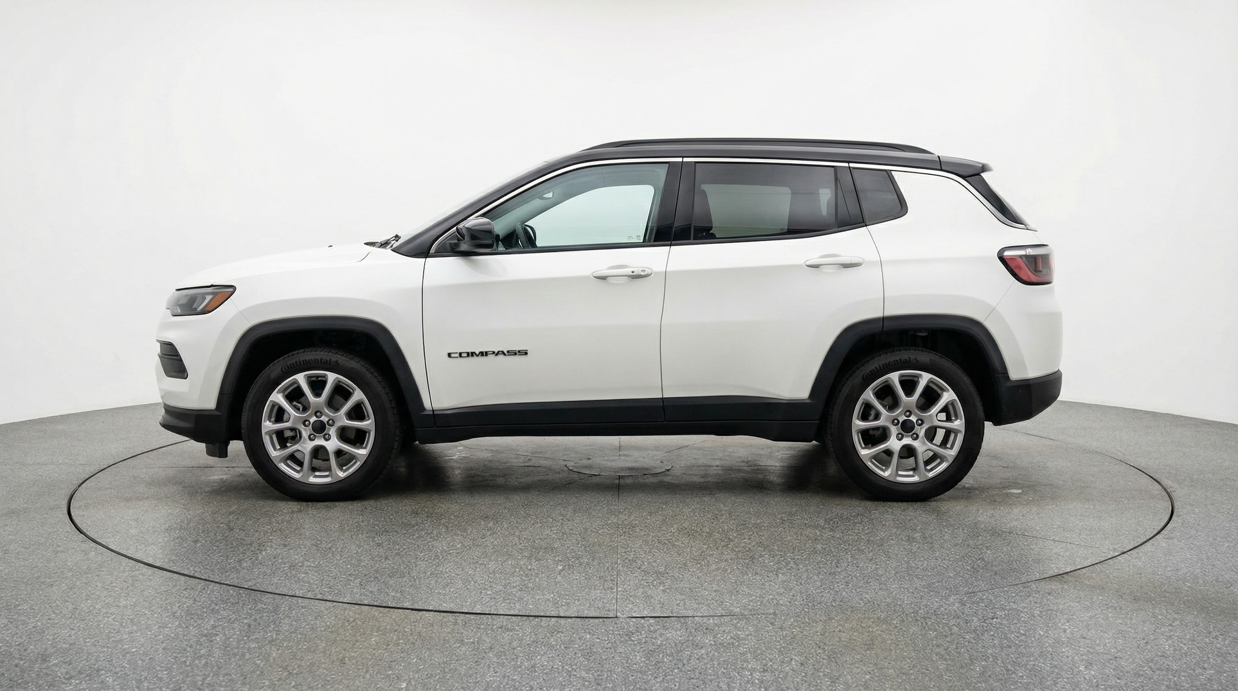 Thumbnail: 2025 Jeep Compass - 4
