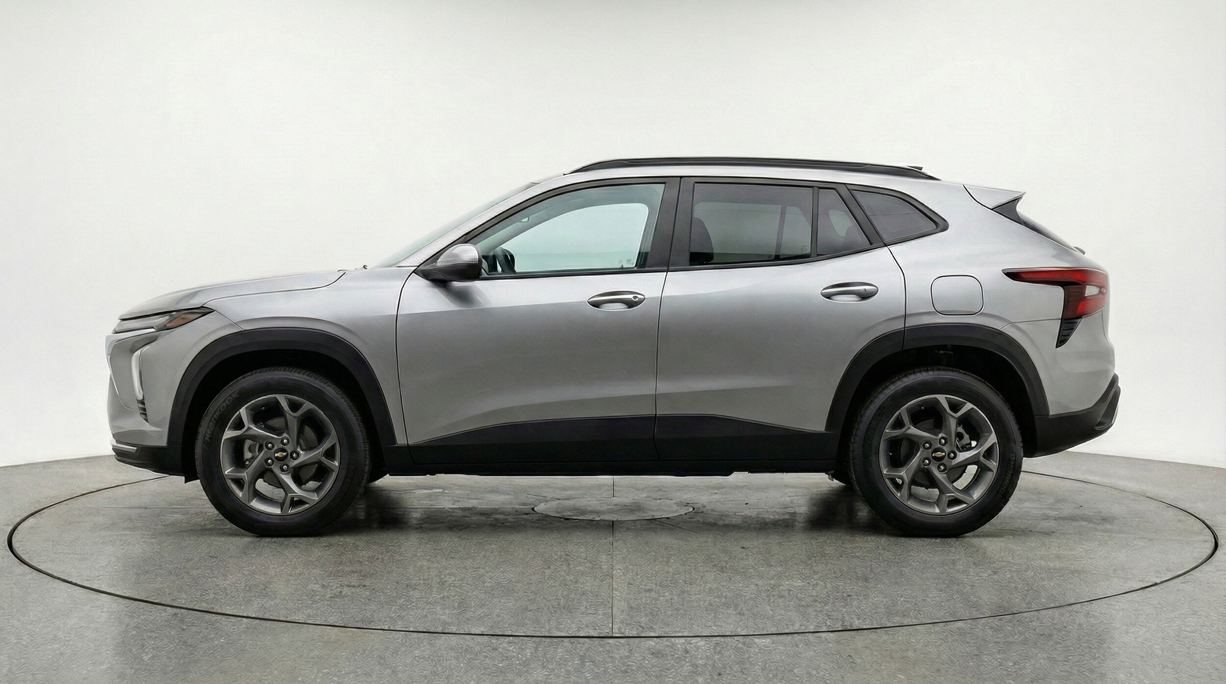 Thumbnail: 2025 Chevrolet Trax - 5