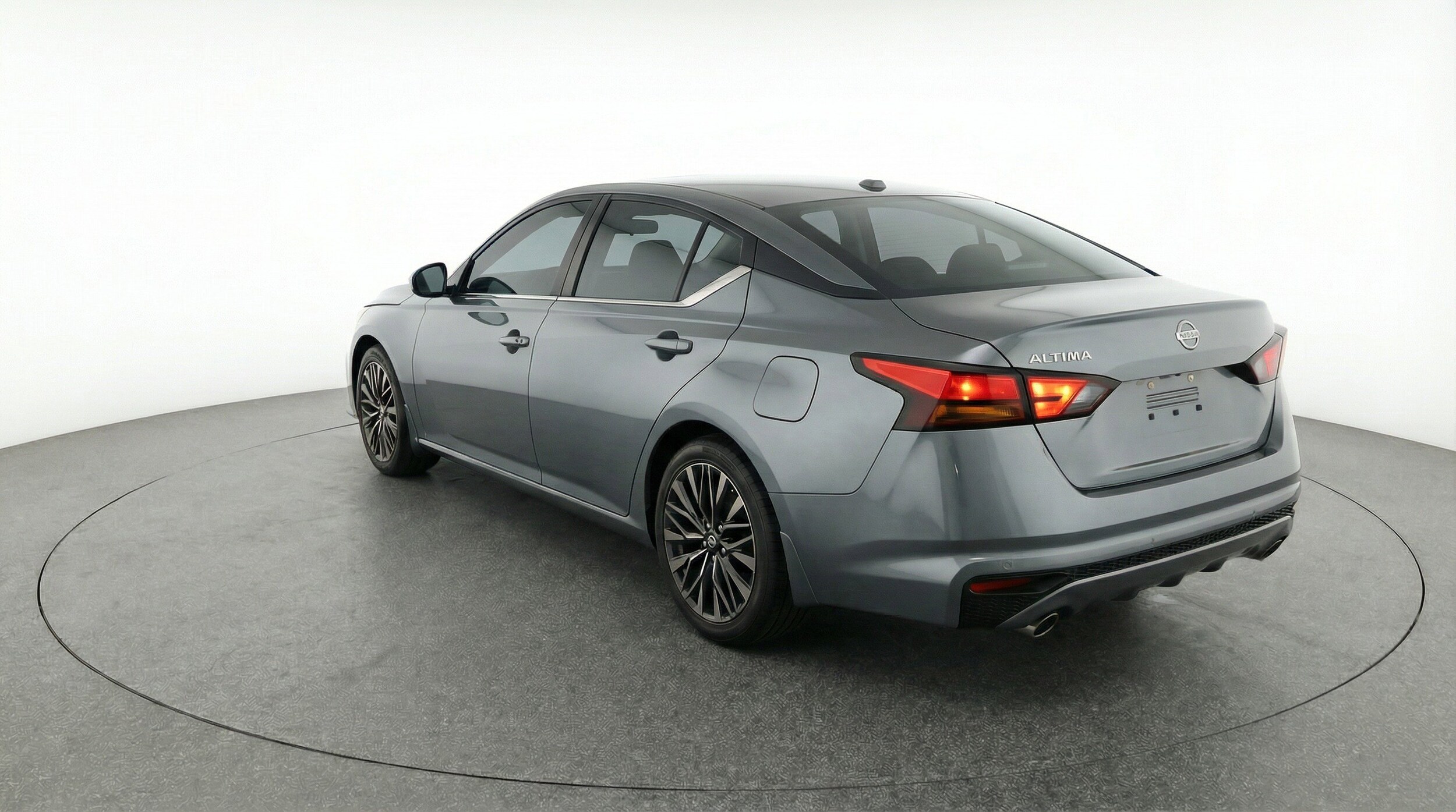 Thumbnail: 2025 Nissan Altima - 6