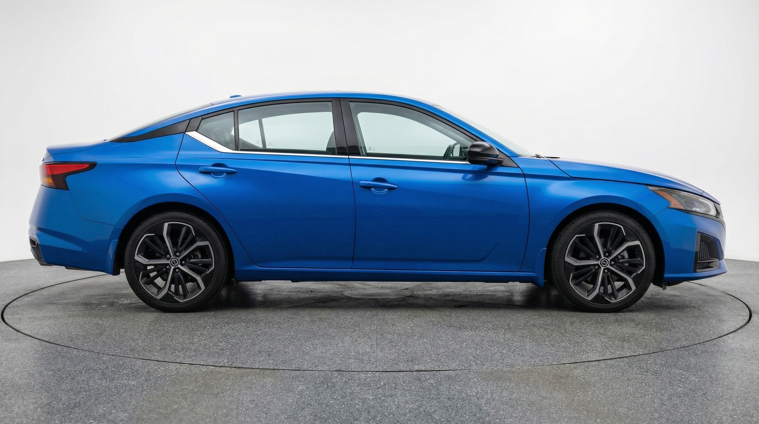 Thumbnail: 2025 Nissan Altima - 8