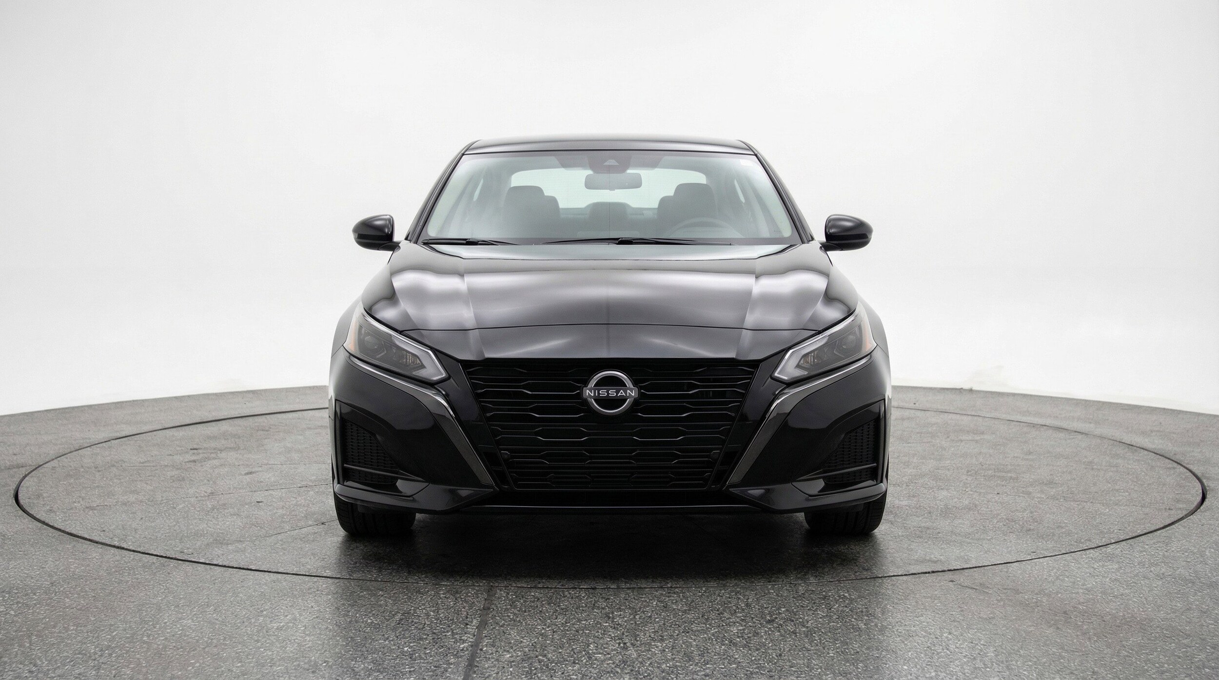 Thumbnail: 2025 Nissan Altima - 2
