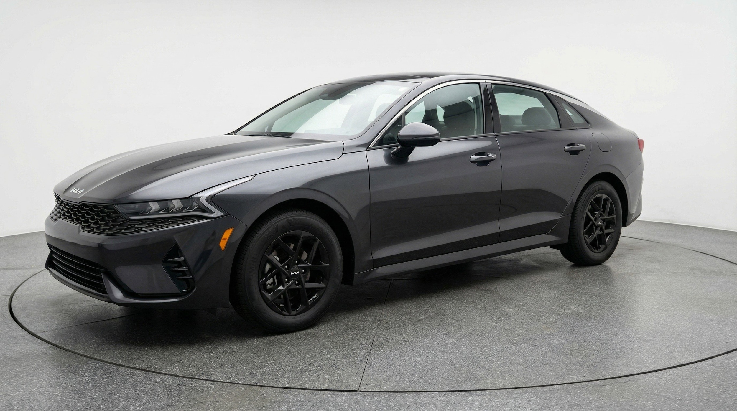 Thumbnail: 2025 Kia K5 - 3