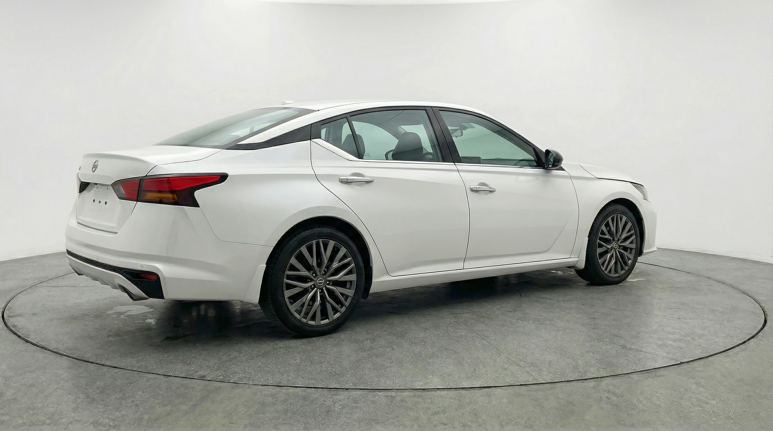 Thumbnail: 2025 Nissan Altima - 7