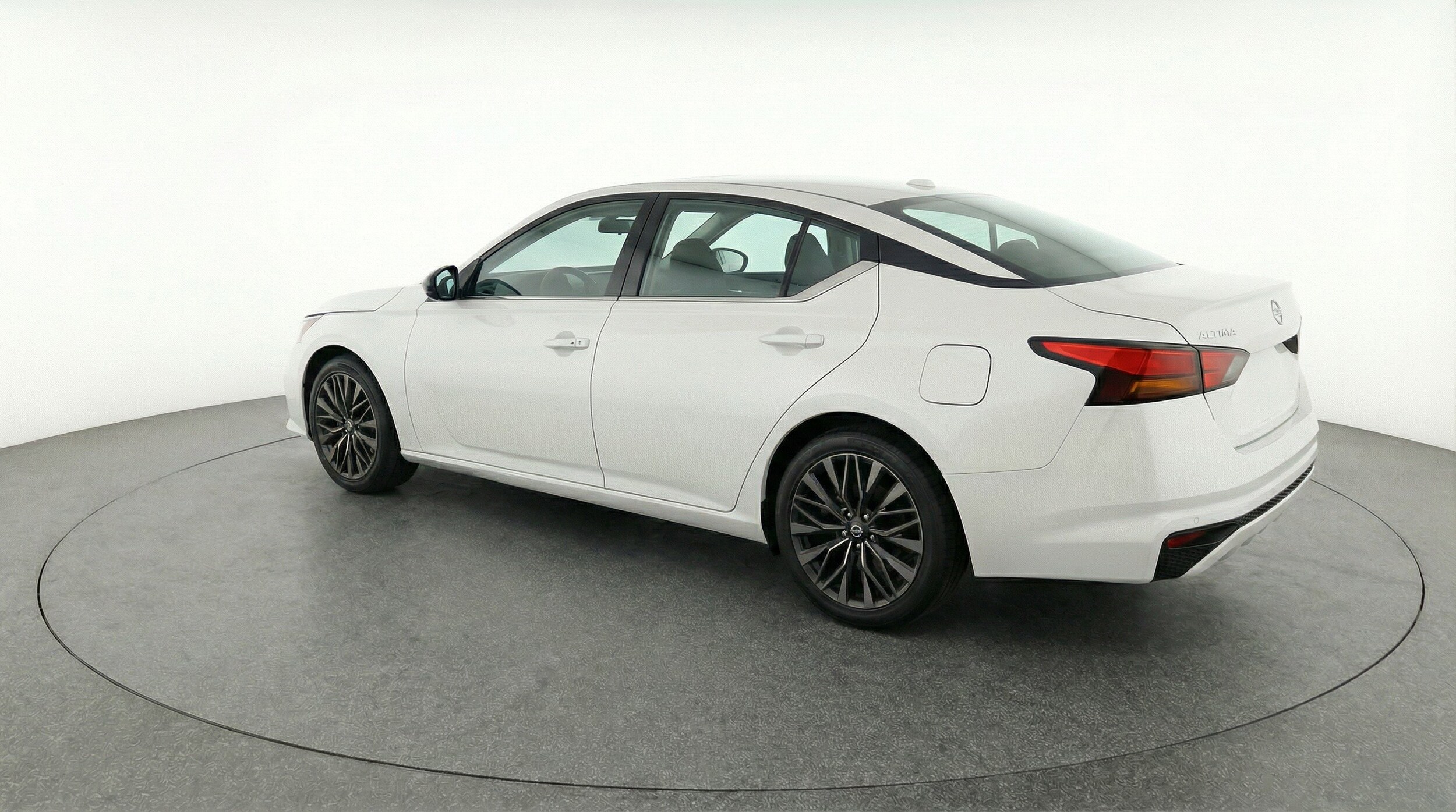 Thumbnail: 2025 Nissan Altima - 6