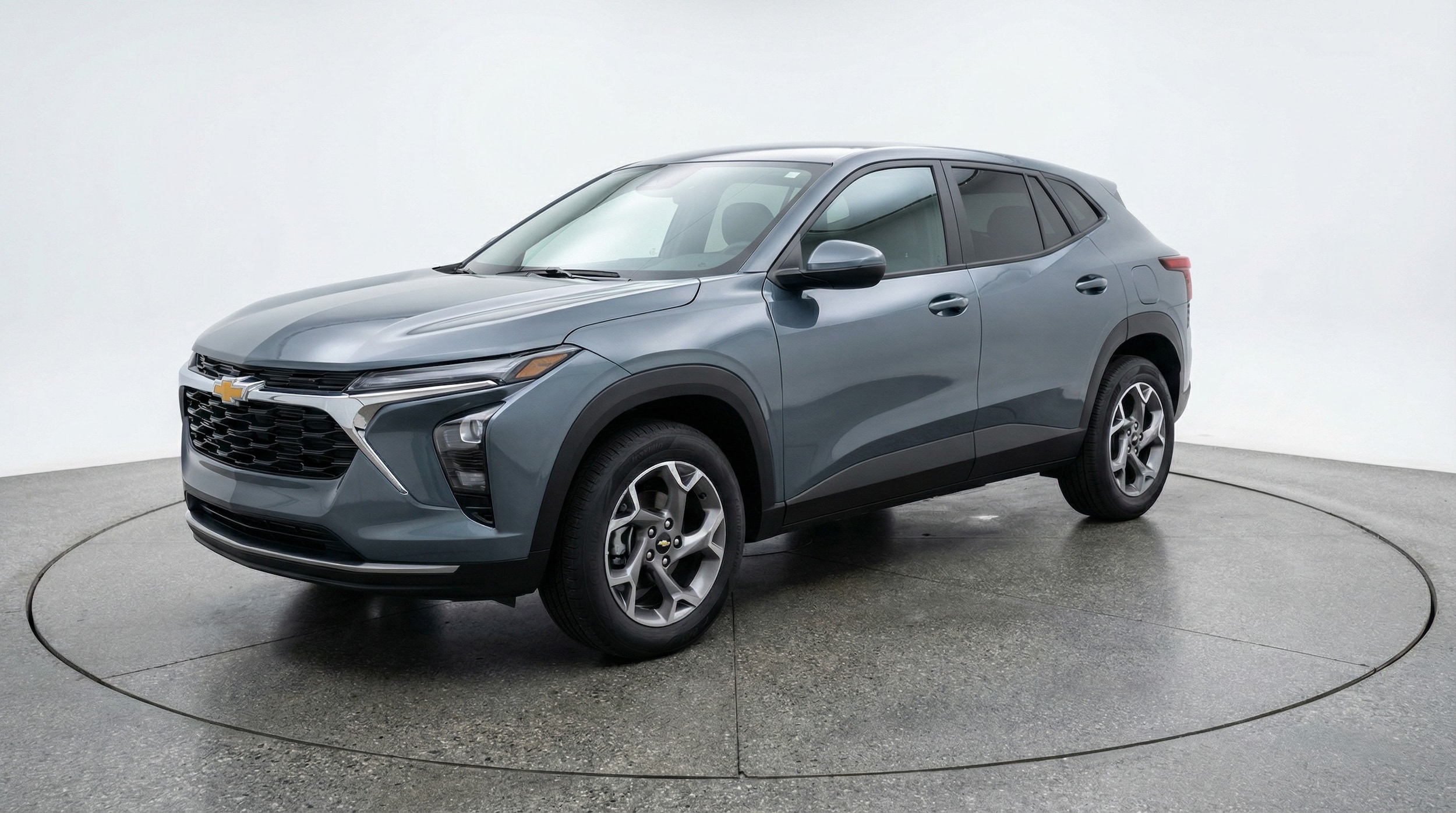 Thumbnail: 2025 Chevrolet Trax - 3