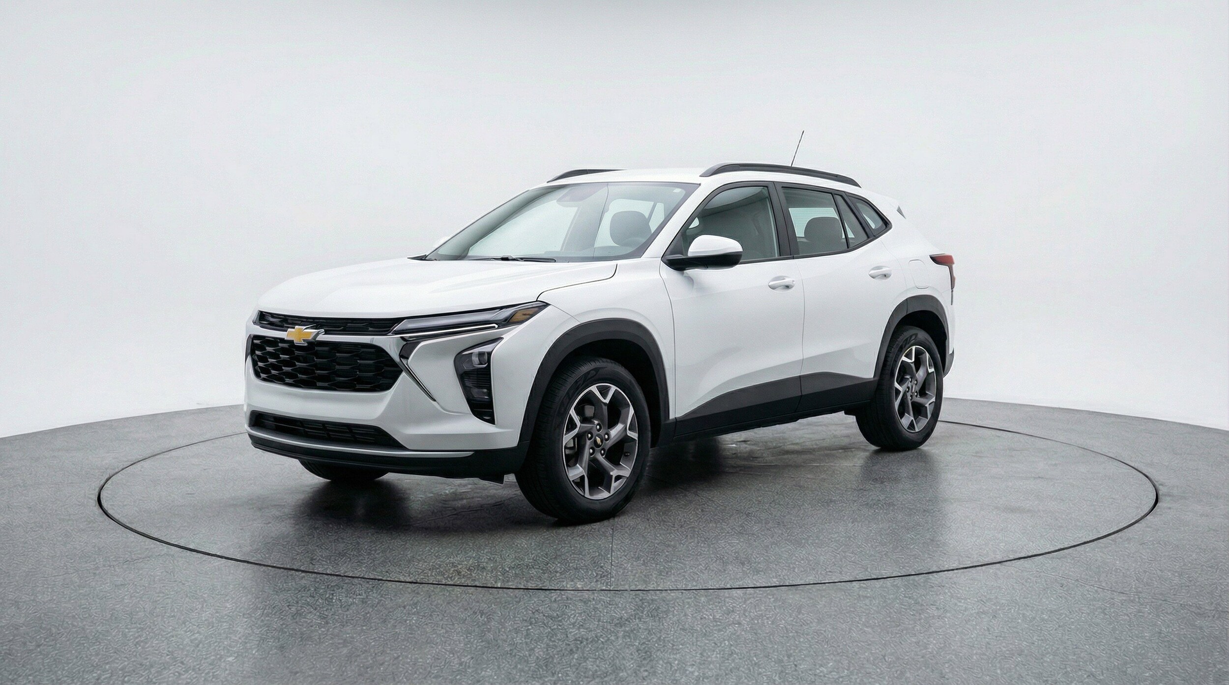 Thumbnail: 2025 Chevrolet Trax - 3