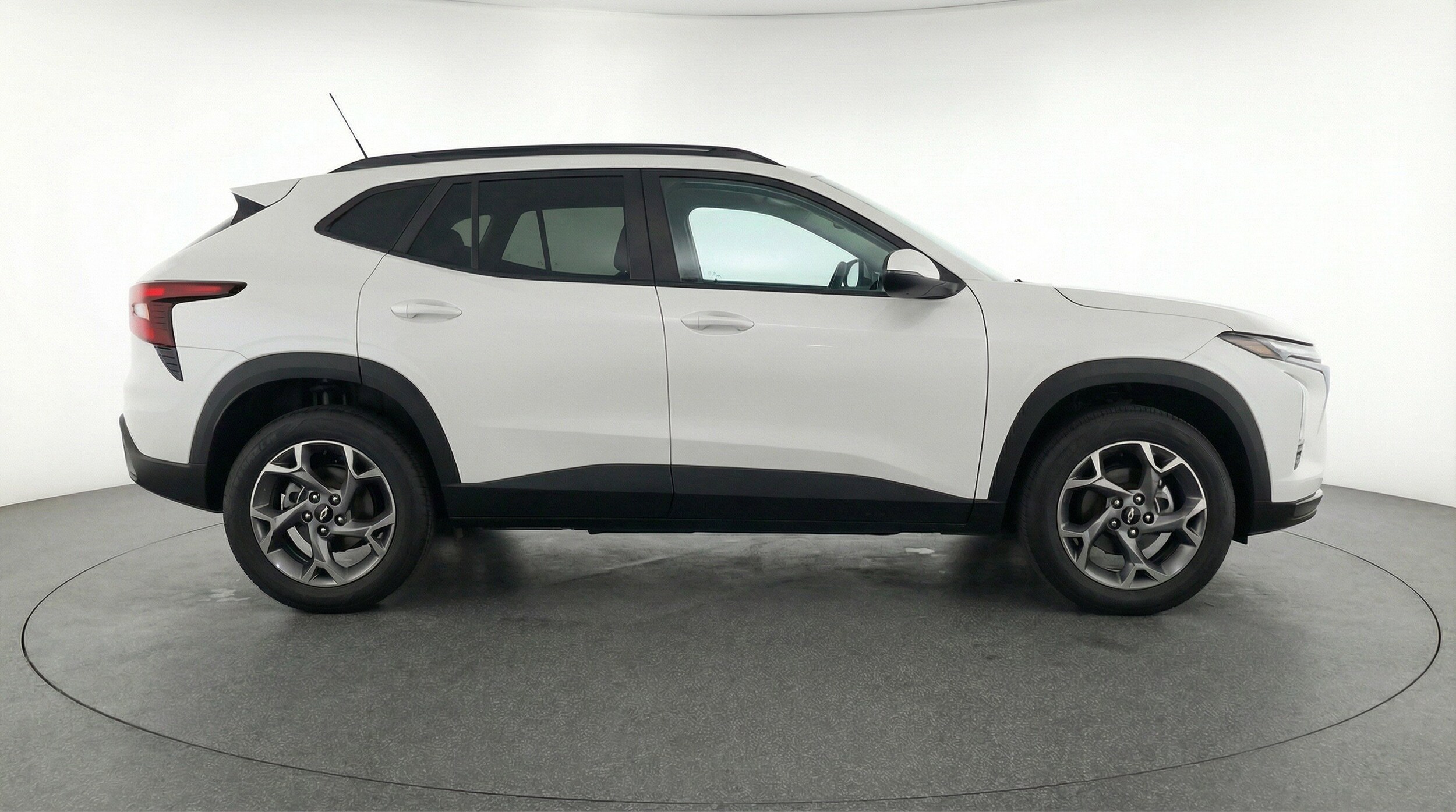 Thumbnail: 2025 Chevrolet Trax - 11