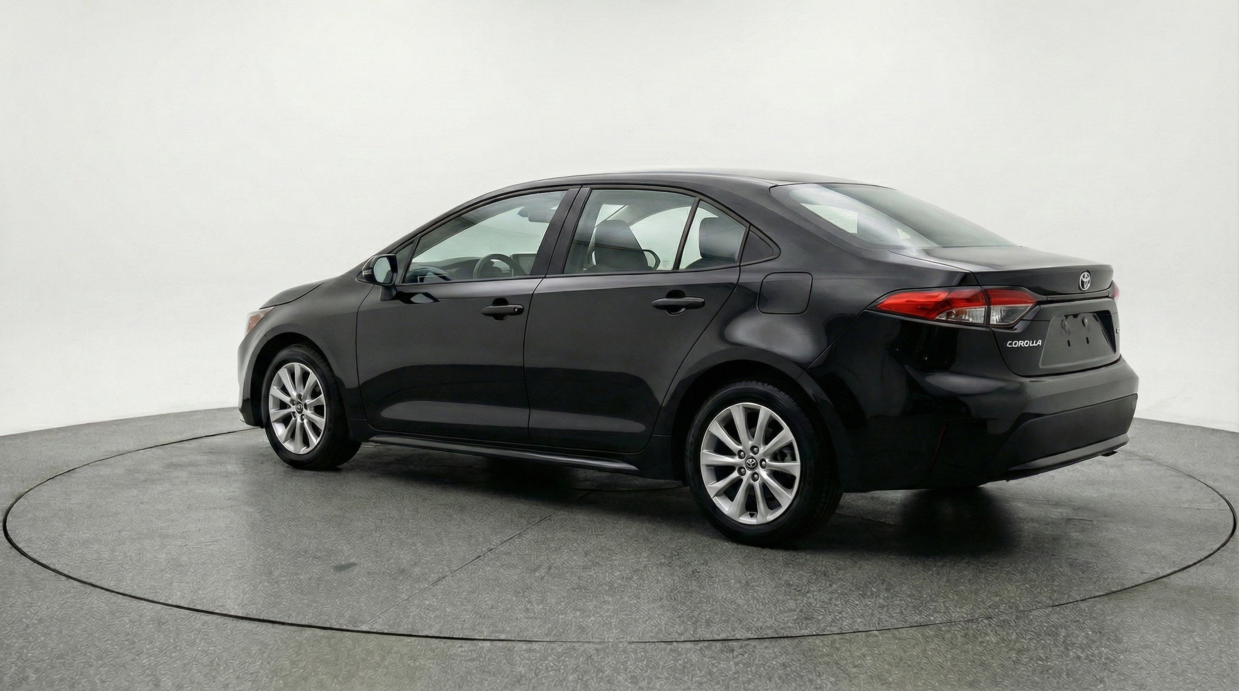 Thumbnail: 2025 Toyota Corolla - 6