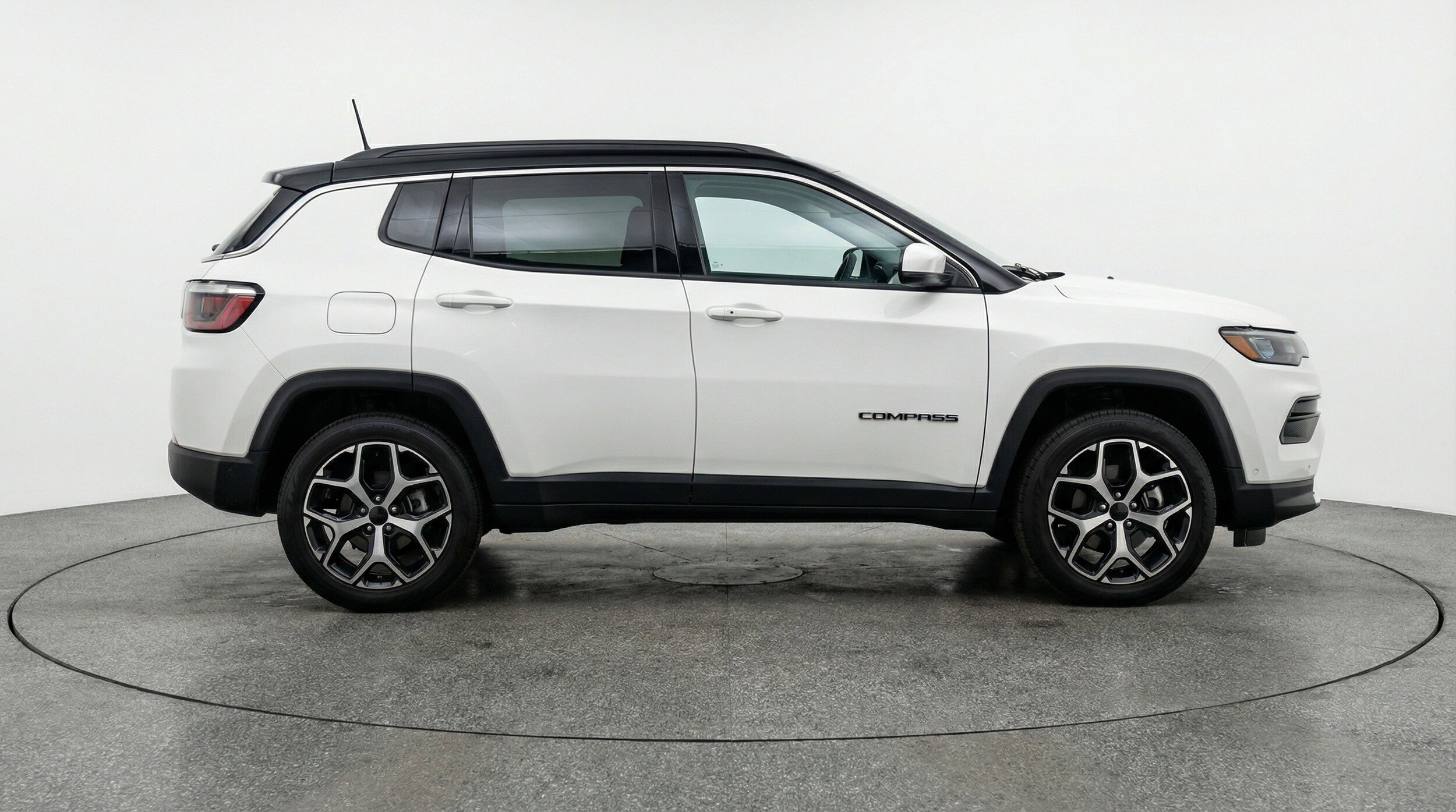 Thumbnail: 2025 Jeep Compass - 11