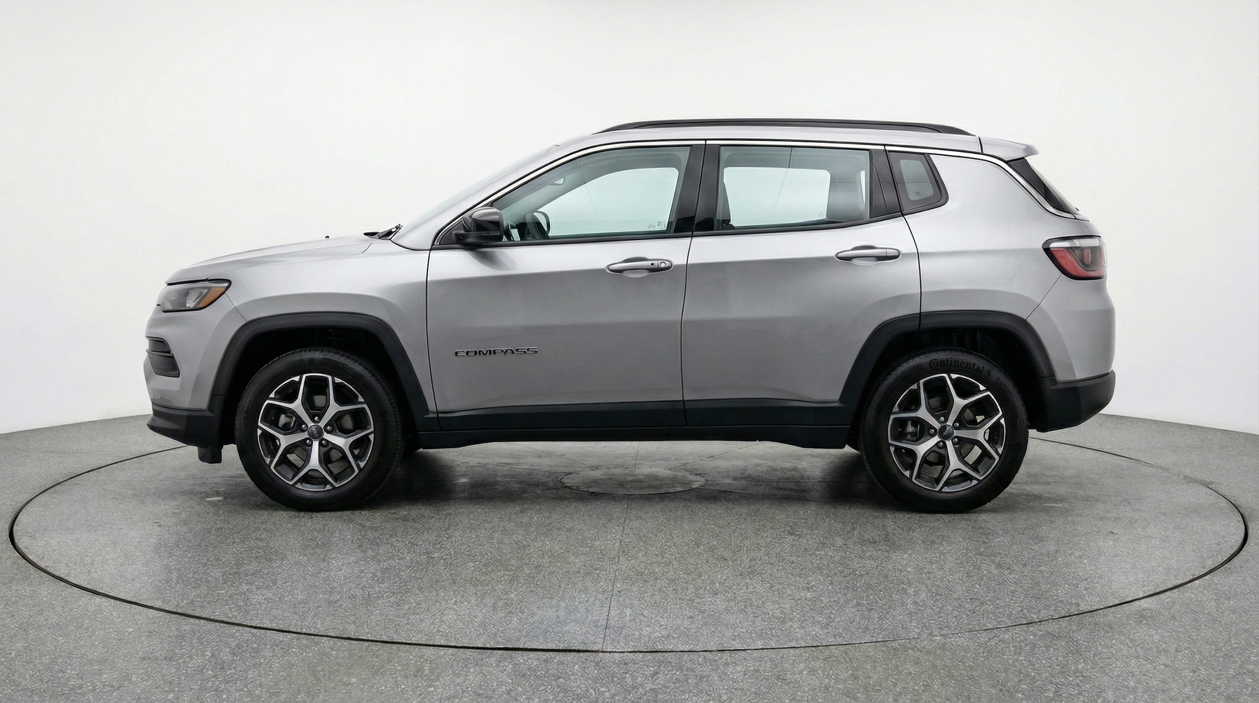 Thumbnail: 2025 Jeep Compass - 4