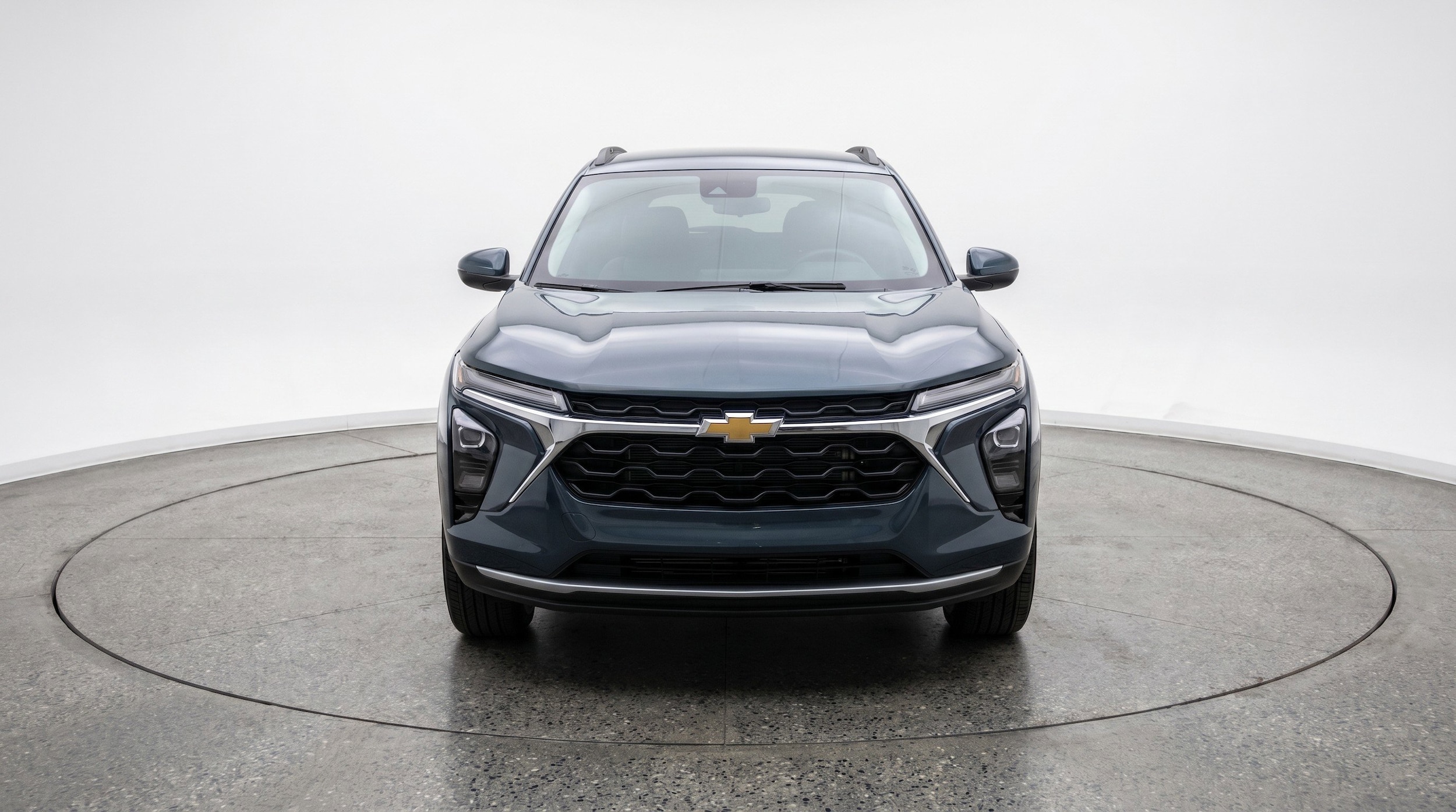 Thumbnail: 2025 Chevrolet Trax - 2