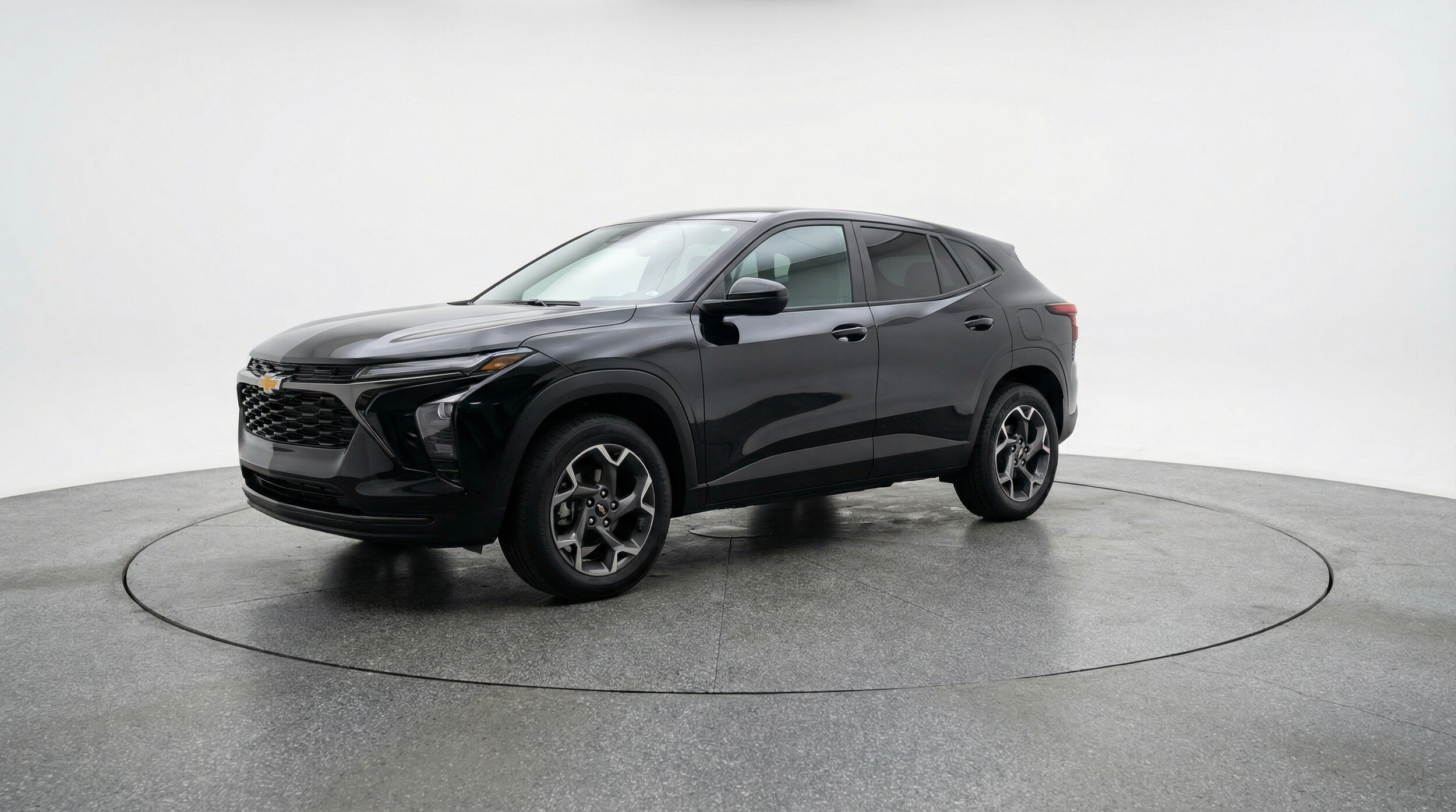 Thumbnail: 2025 Chevrolet Trax - 3