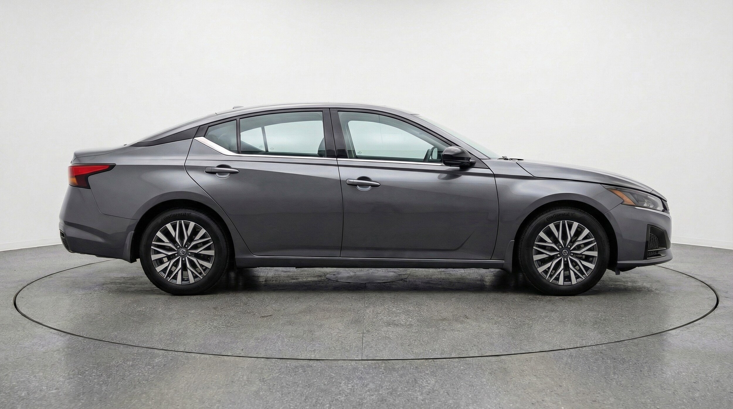 Thumbnail: 2025 Nissan Altima - 11