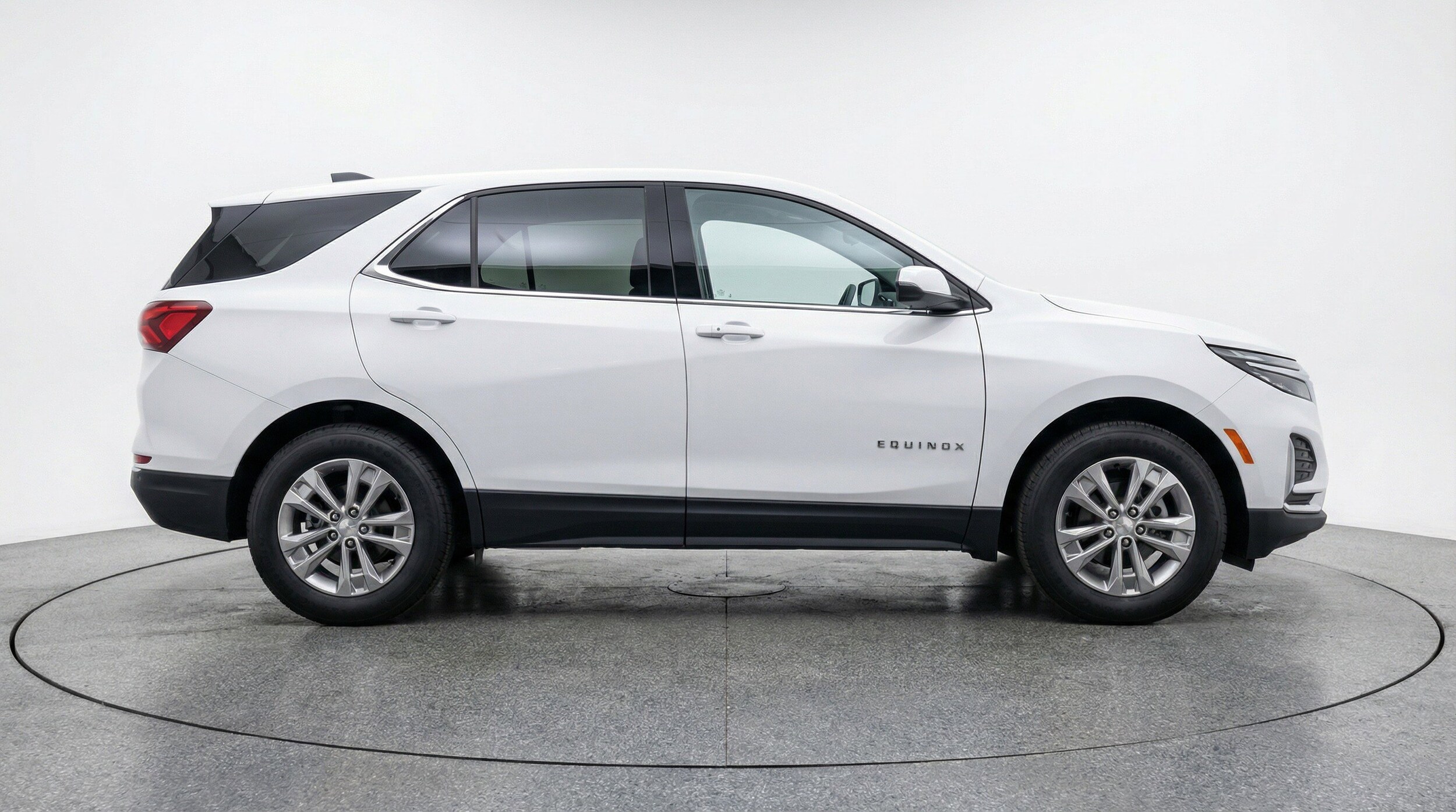 Thumbnail: 2025 Chevrolet Equinox - 11