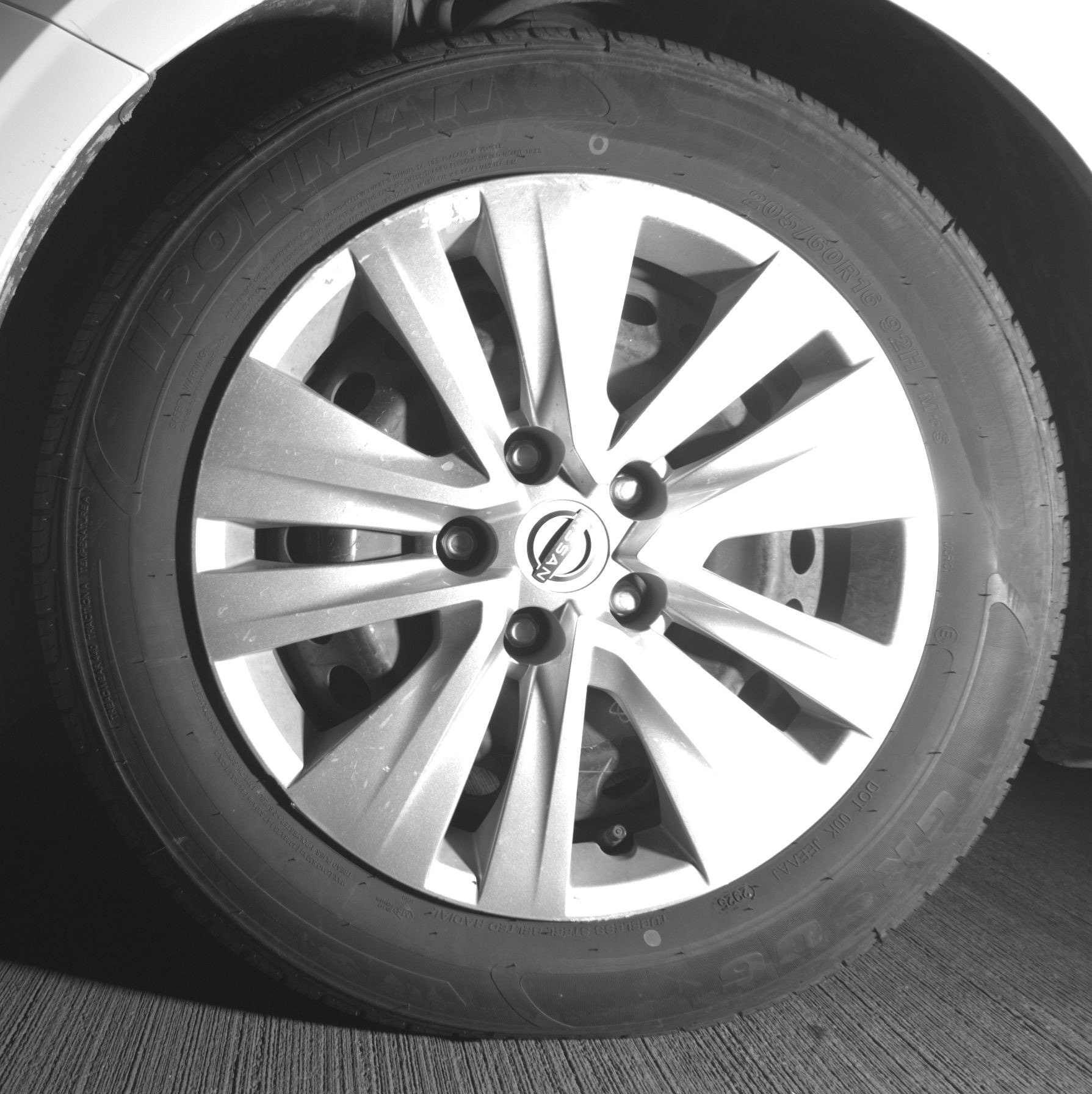 Thumbnail: 2025 Nissan Sentra - 9