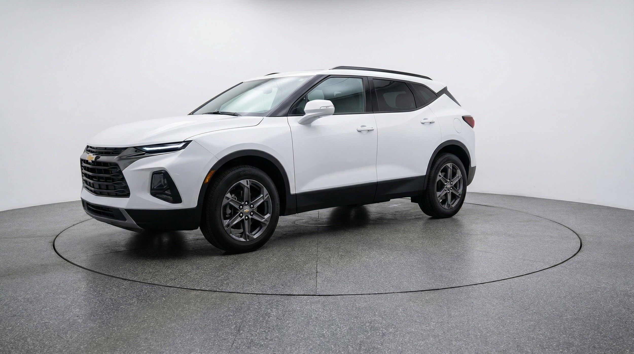 Thumbnail: 2025 Chevrolet Blazer - 3