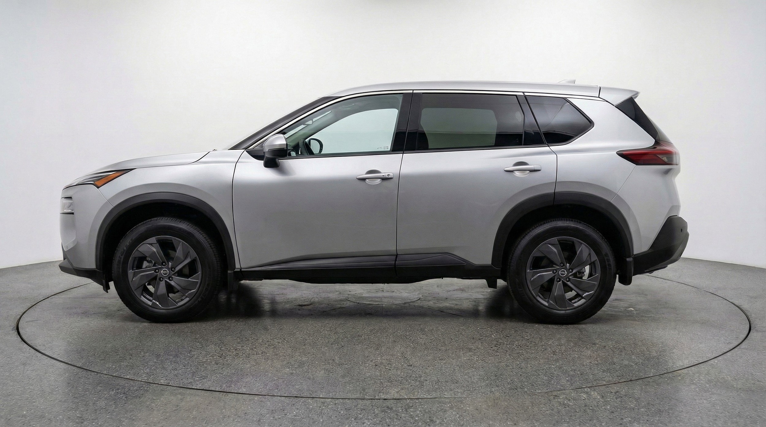 Thumbnail: 2025 Nissan Rogue - 5