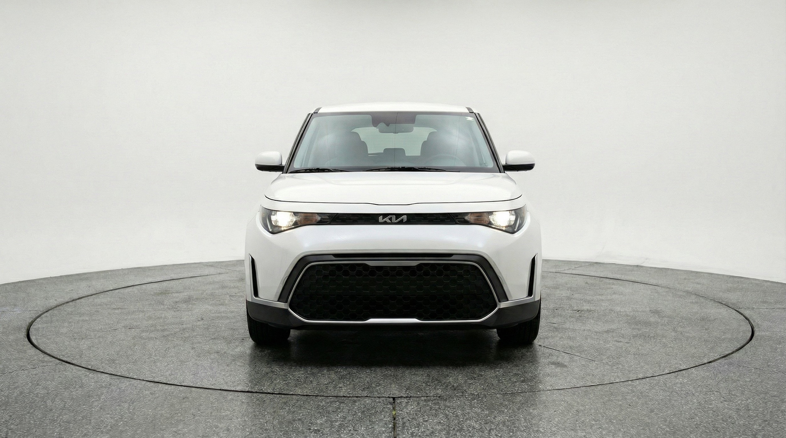 Thumbnail: 2025 Kia Soul - 2