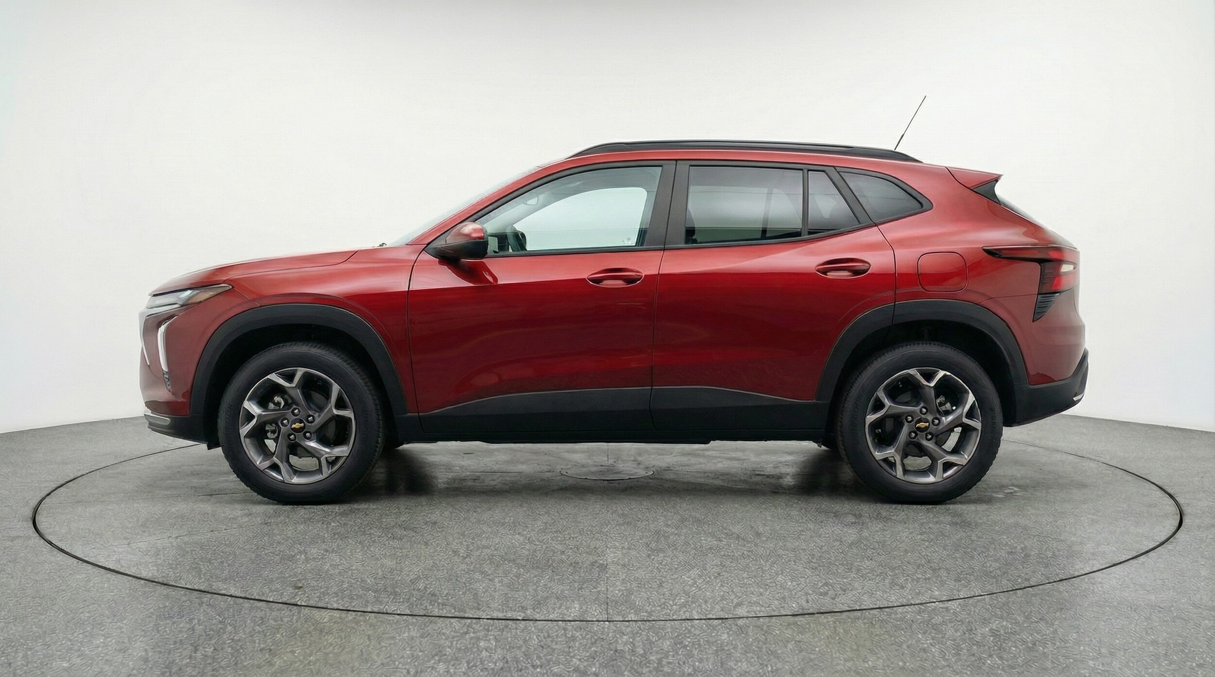 Thumbnail: 2025 Chevrolet Trax - 4