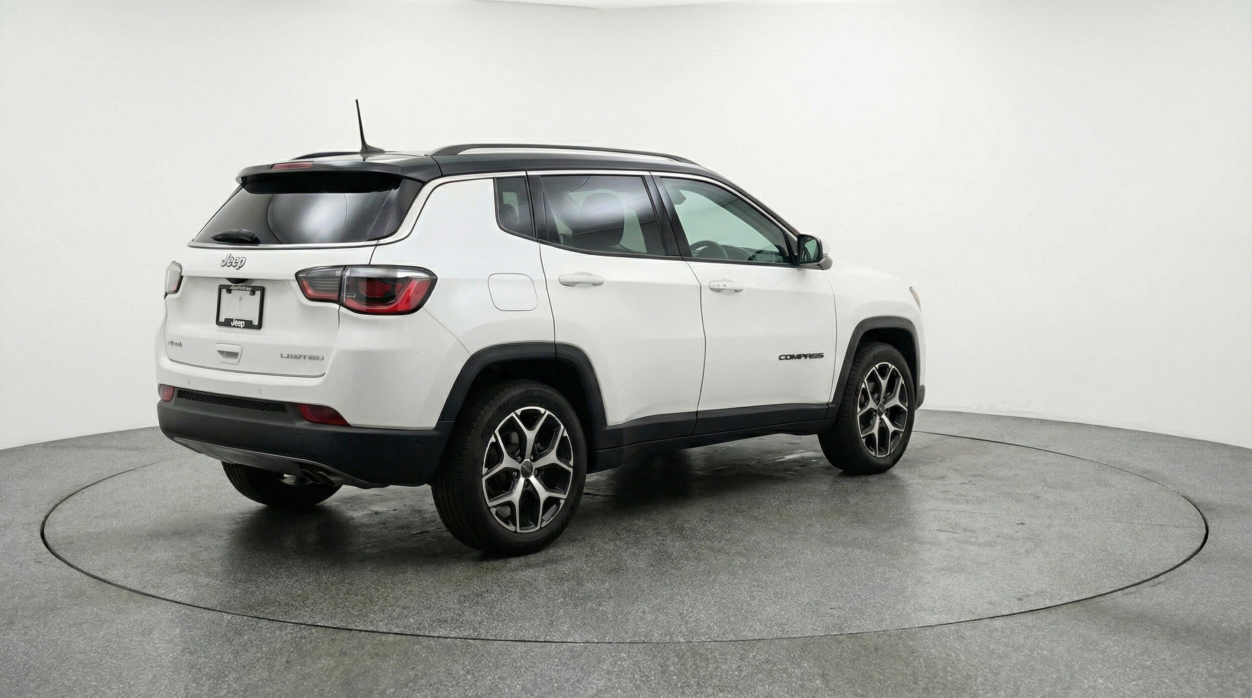 Thumbnail: 2025 Jeep Compass - 9