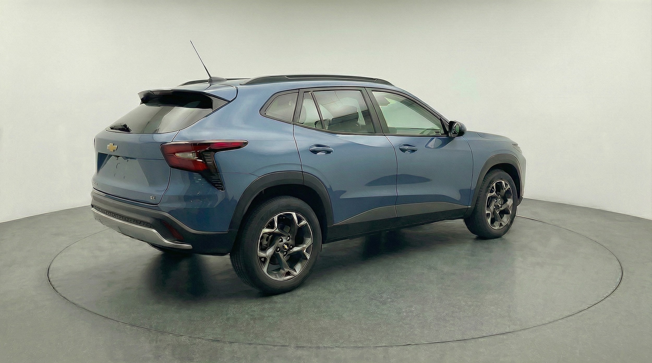 Thumbnail: 2025 Chevrolet Trax - 7