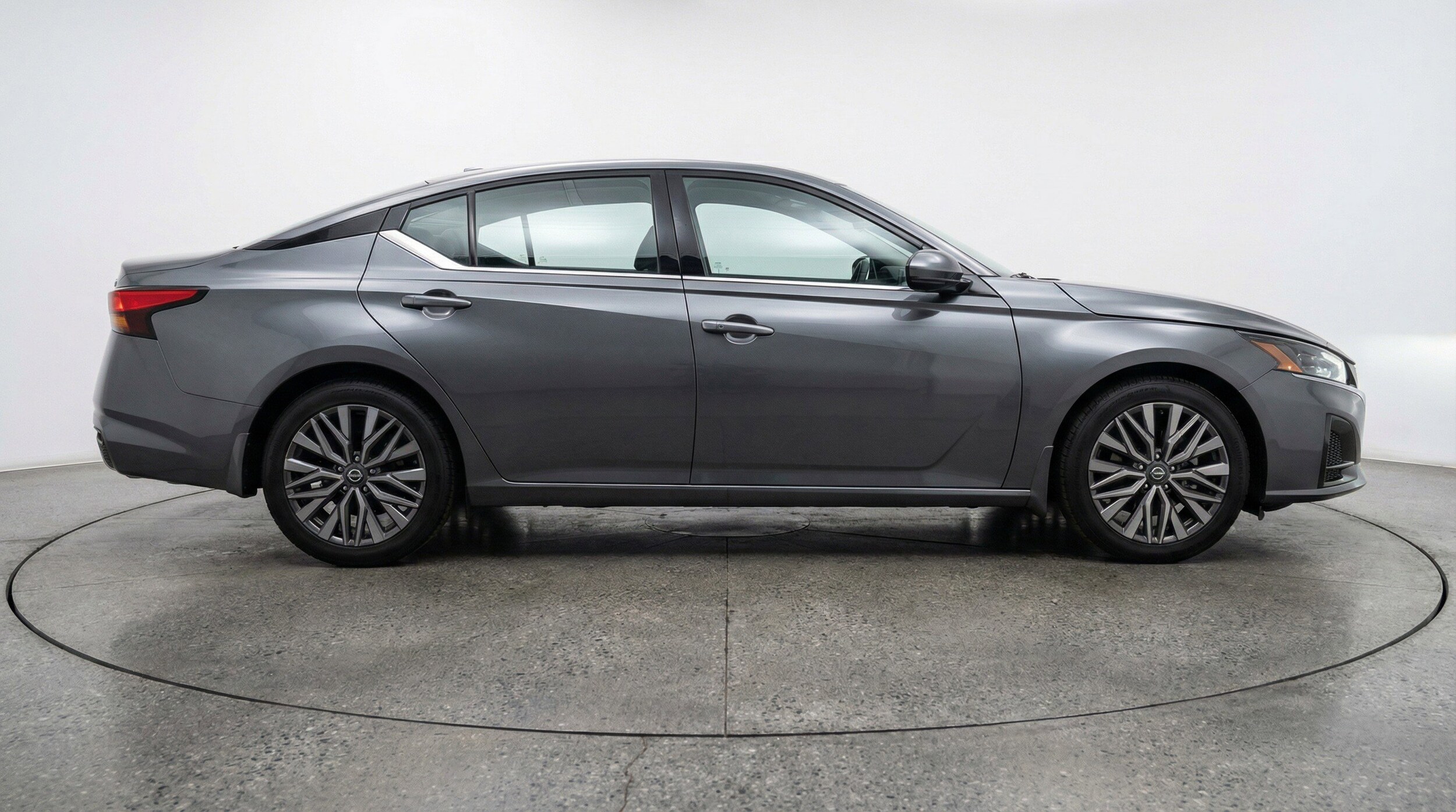 Thumbnail: 2025 Nissan Altima - 11