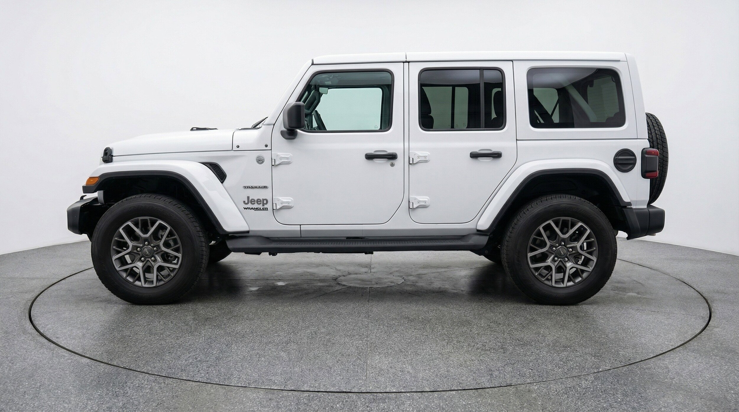 Thumbnail: 2025 Jeep Wrangler - 5